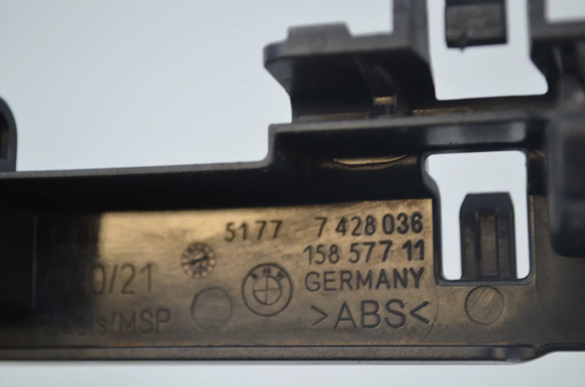 Other Body Parts – OEM 7428036 · BMW 3 Touring (G21) (2019 - -) 320 d 2019 – 4