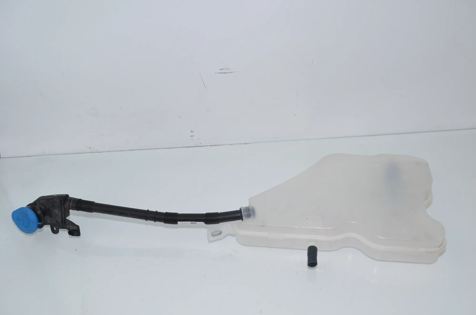 Window Washer Tank – OEM 7449656 · BMW 3 Touring (G21) (2019 - -) 320 d 2019 – 3