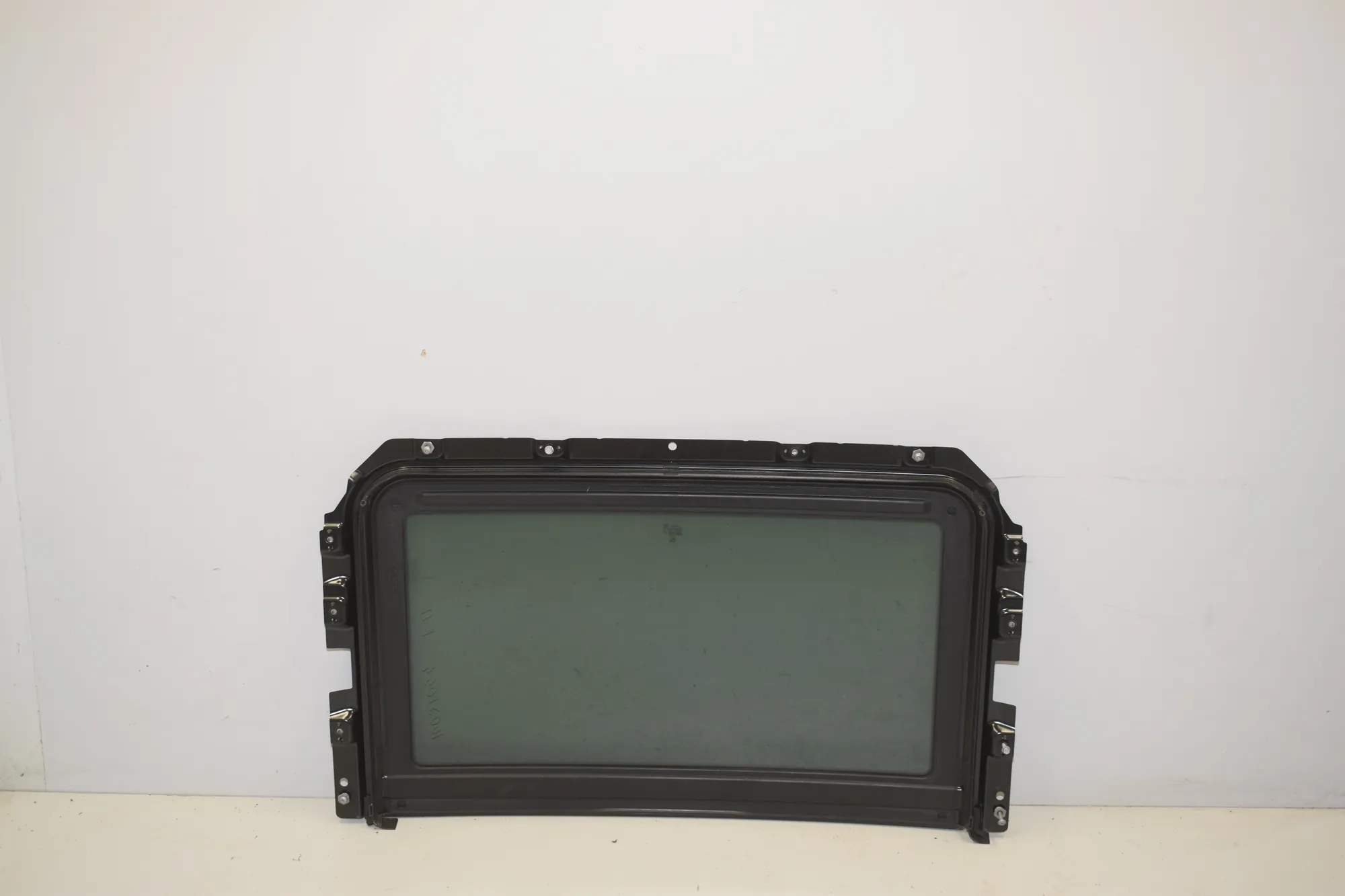 Sunroof – OEM 54107228756 · BMW 5 Touring (F11) 535 d xDrive 2013 – 7