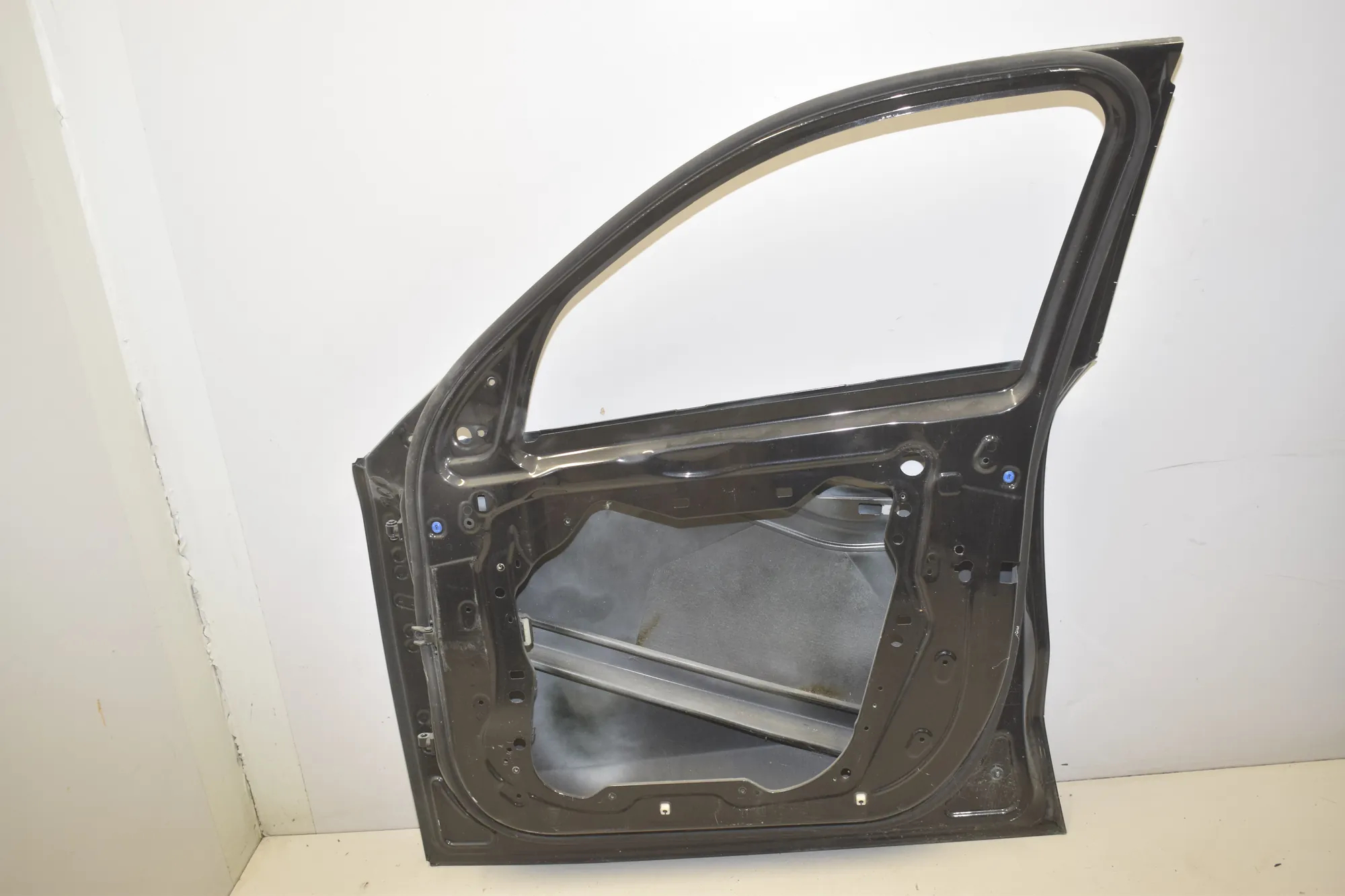 Front Right Door · BMW iX1 (U11 BEV) BMW iX1 (U11 BEV) iX1 eDrive 20 2025 – 5