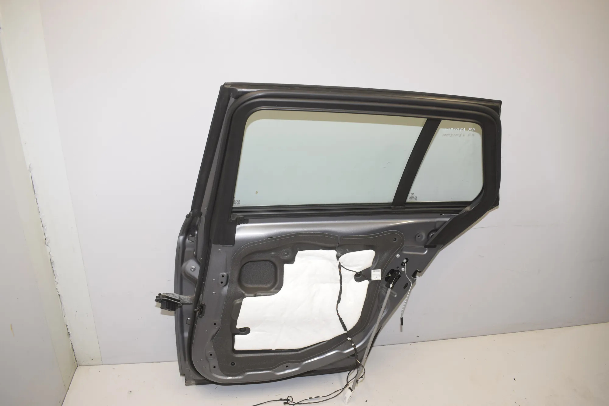 Rear Right Door – OEM 000 · BMW 5 Touring (F11) 535 d xDrive 2013 – 5