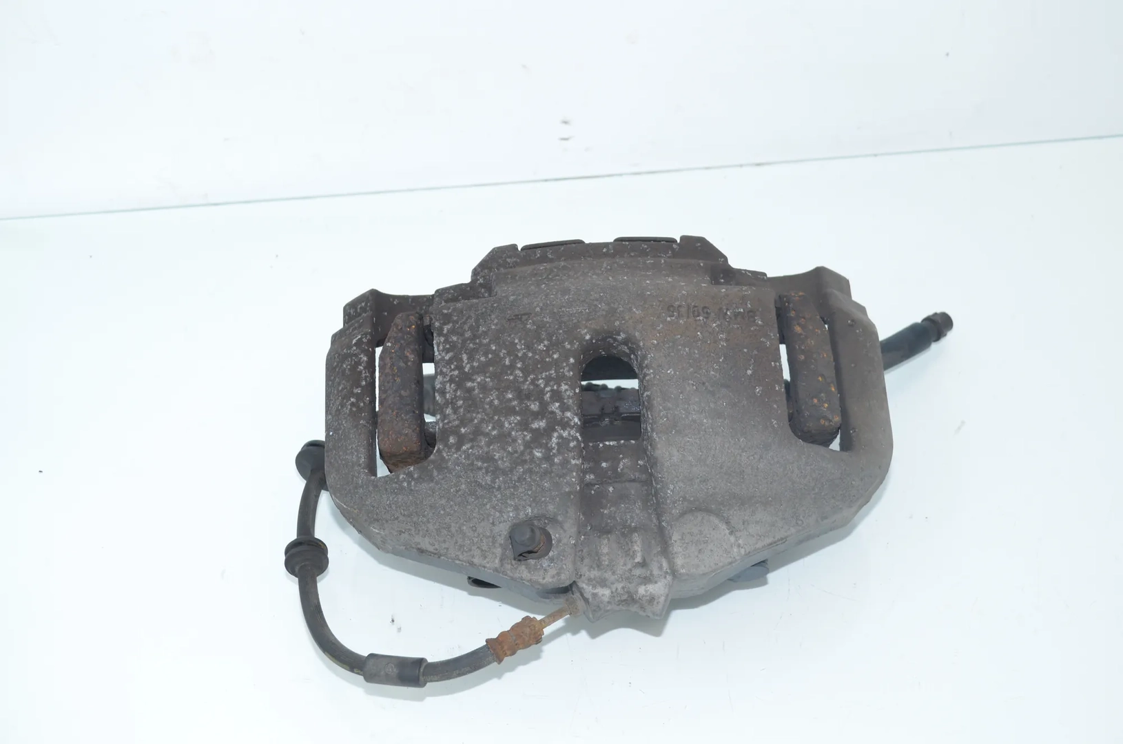 Front Right Brake Caliper – OEM 6786818 · BMW 5 Touring (F11) 535 d xDrive 2013 – 2