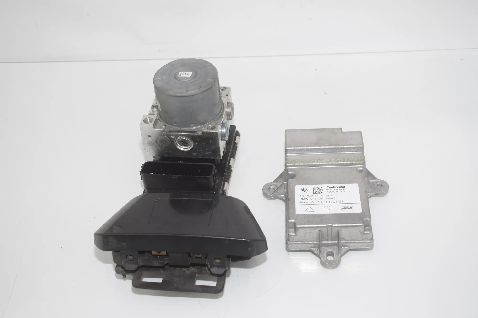 Distance Radar Sensor – OEM 9873894 · BMW 3 Touring (G21) (2019 - -) 320 d 2019 – 2