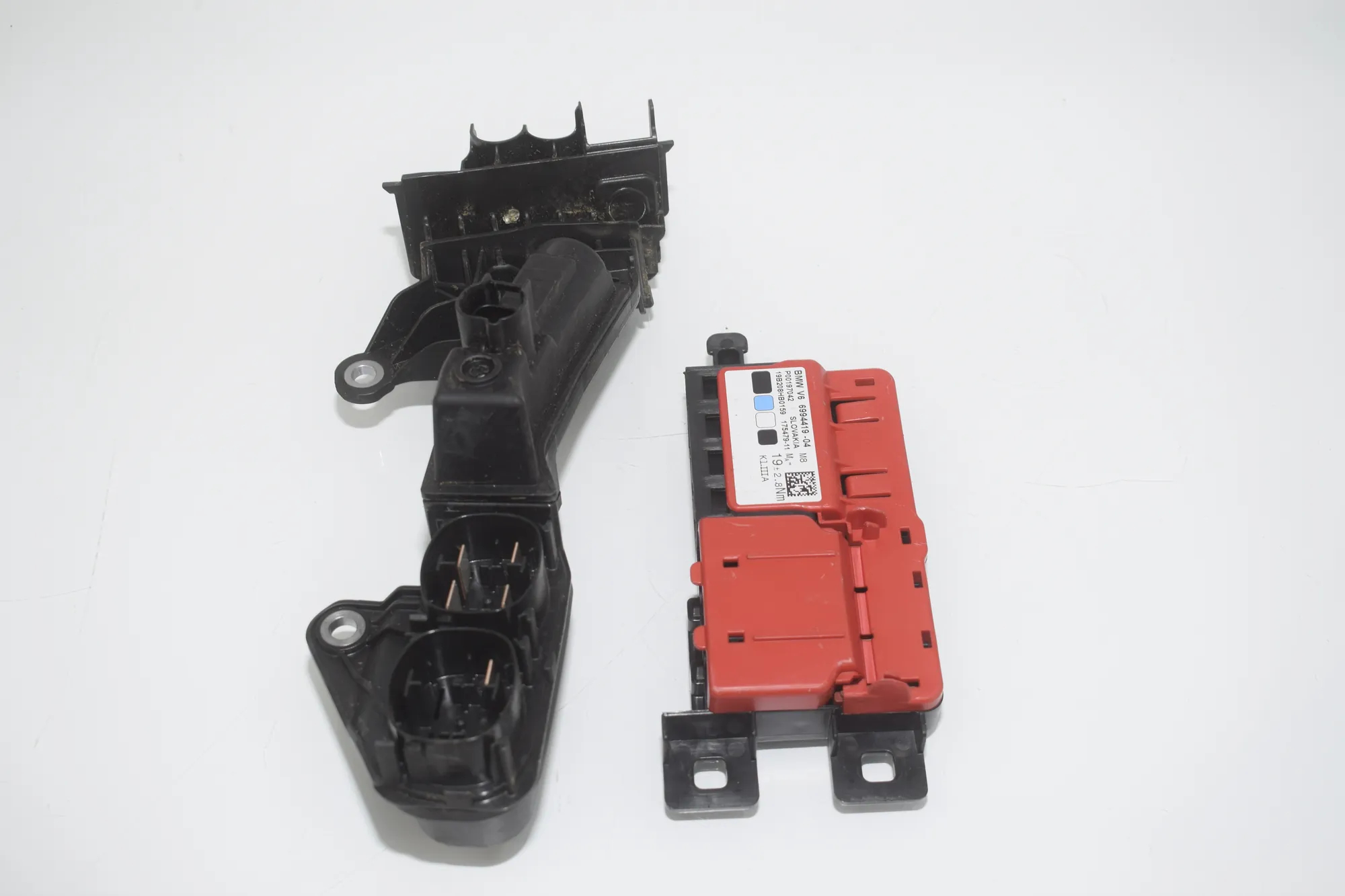 Power Distribution Unit – OEM 6842527 · BMW 3 Touring (G21) (2019 - -) 320 d 2019 – 3