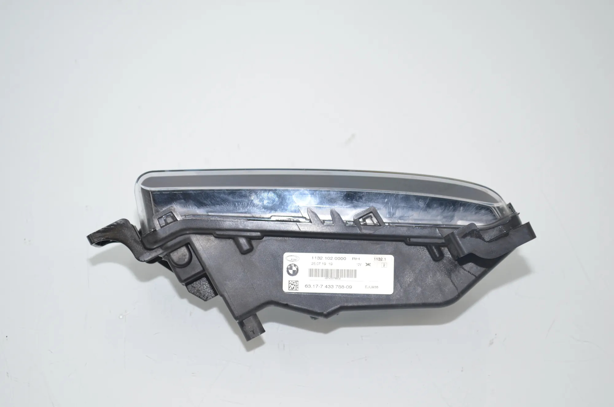 Front Right Fog Light – OEM 7433788 · BMW 3 Touring (G21) (2019 - -) 320 d 2019 – 2
