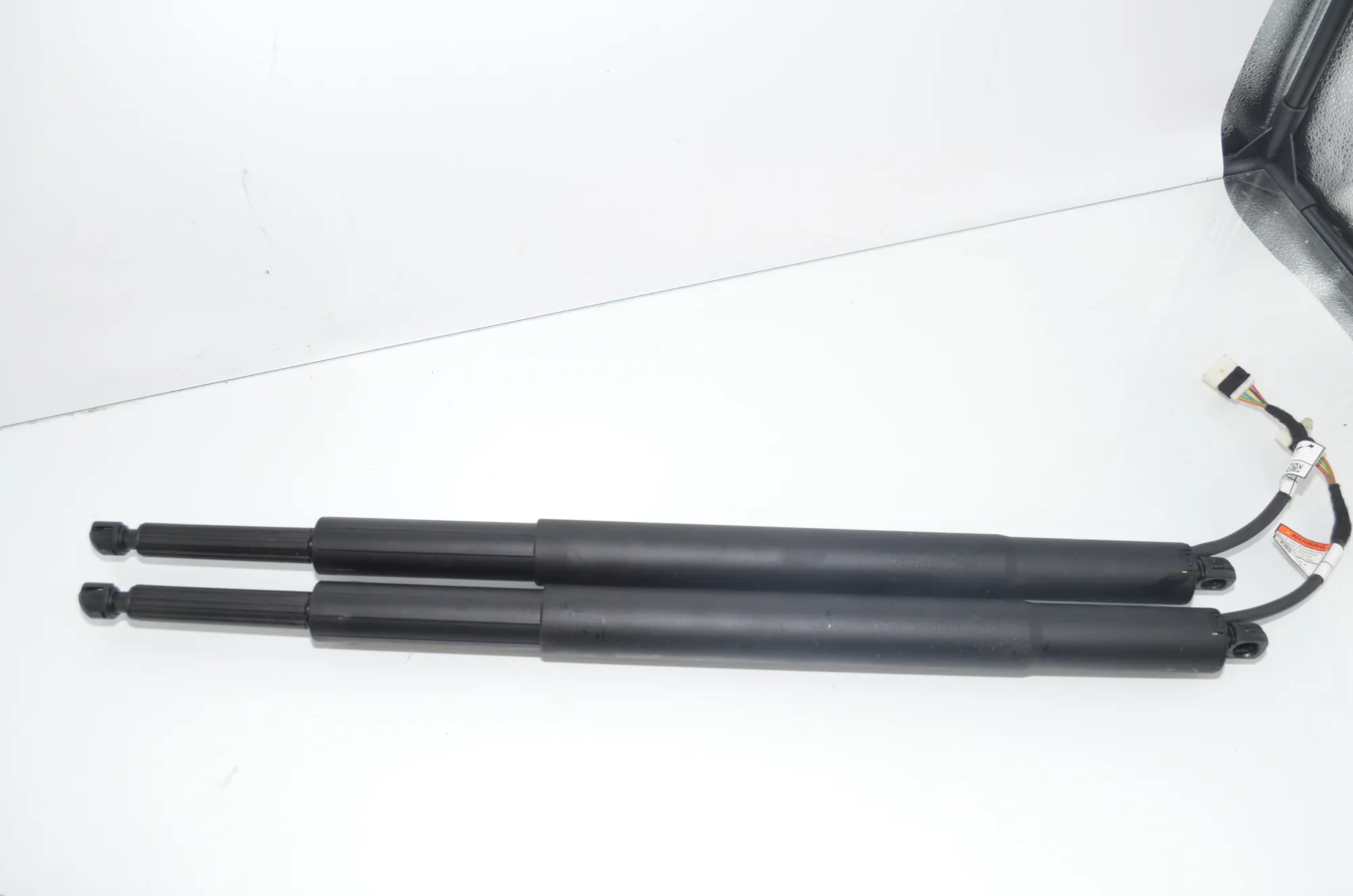 Electric Tailgate Opening Kit – OEM 9451478 · BMW 3 Touring (G21) (2019 - -) 320 d 2019 – 12
