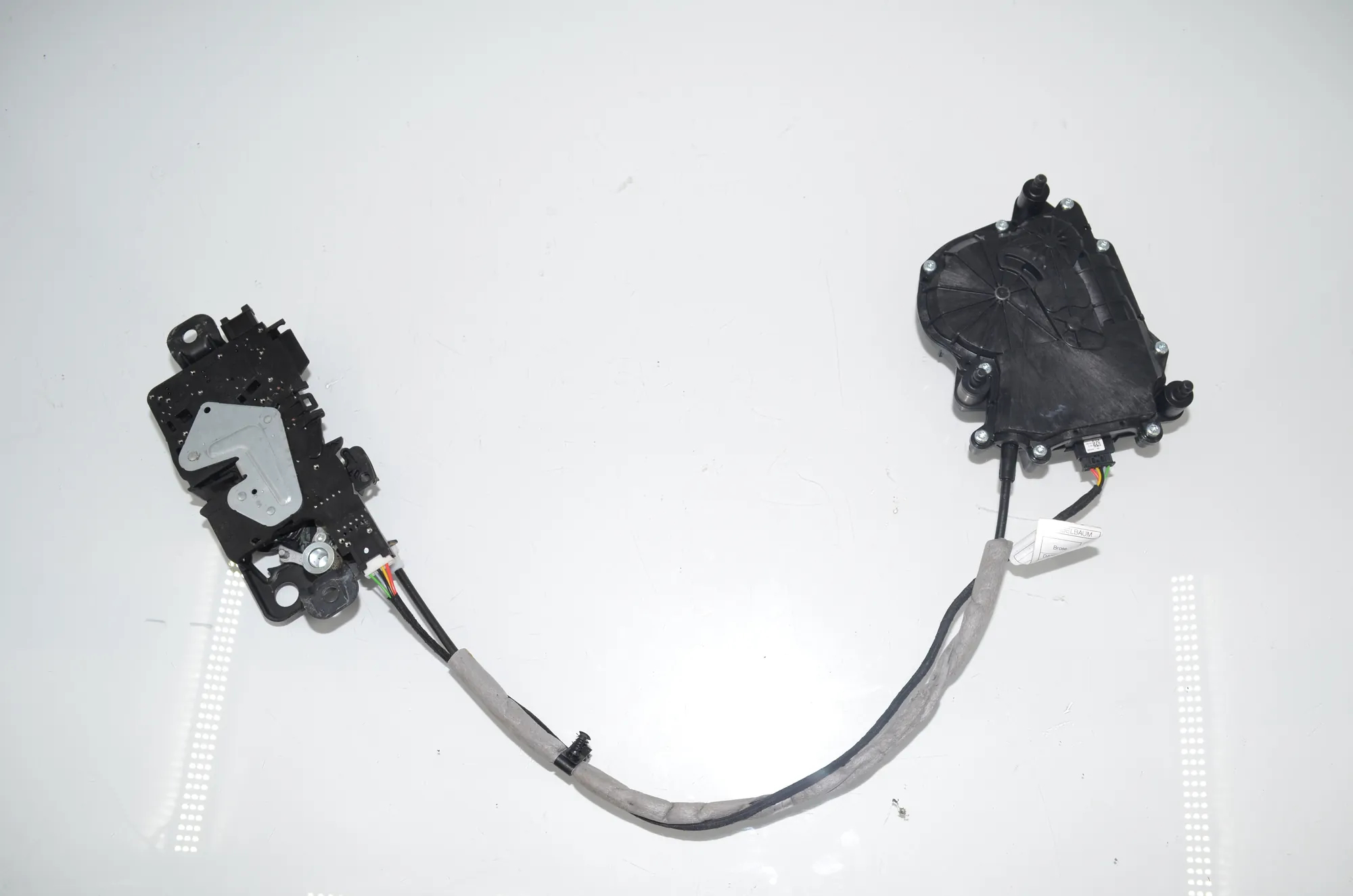 Electric Tailgate Opening Kit – OEM 9451478 · BMW 3 Touring (G21) (2019 - -) 320 d 2019 – 8