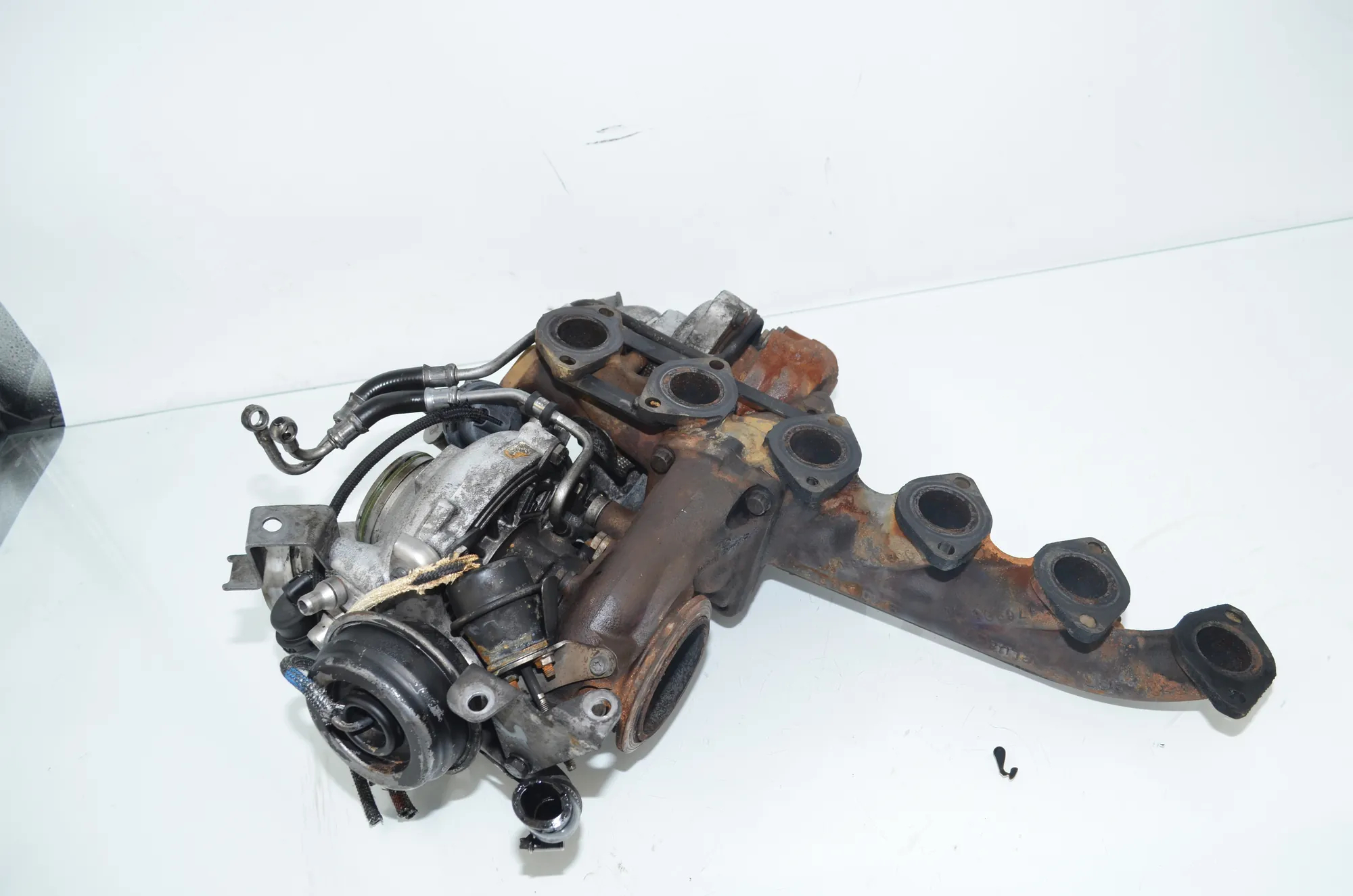Turbocharger – OEM 8510942 · BMW 5 Touring (F11) 535 d xDrive 2011 – 4