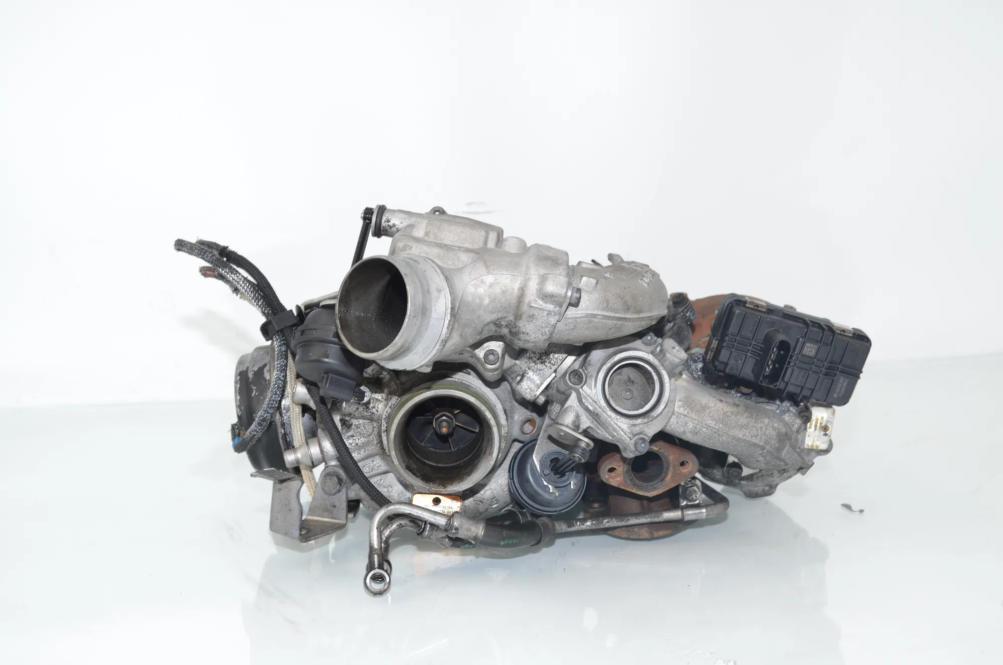 Turbocharger – OEM 8510942 · BMW 5 Touring (F11) 535 d xDrive 2011 – 2