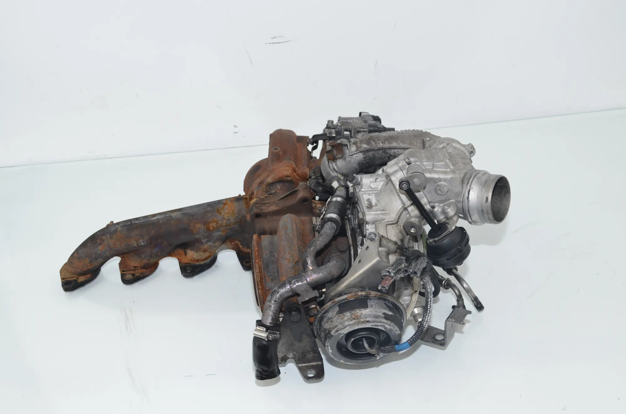 Turbocharger – OEM 8510942 · BMW 5 Touring (F11) 535 d xDrive 2011
