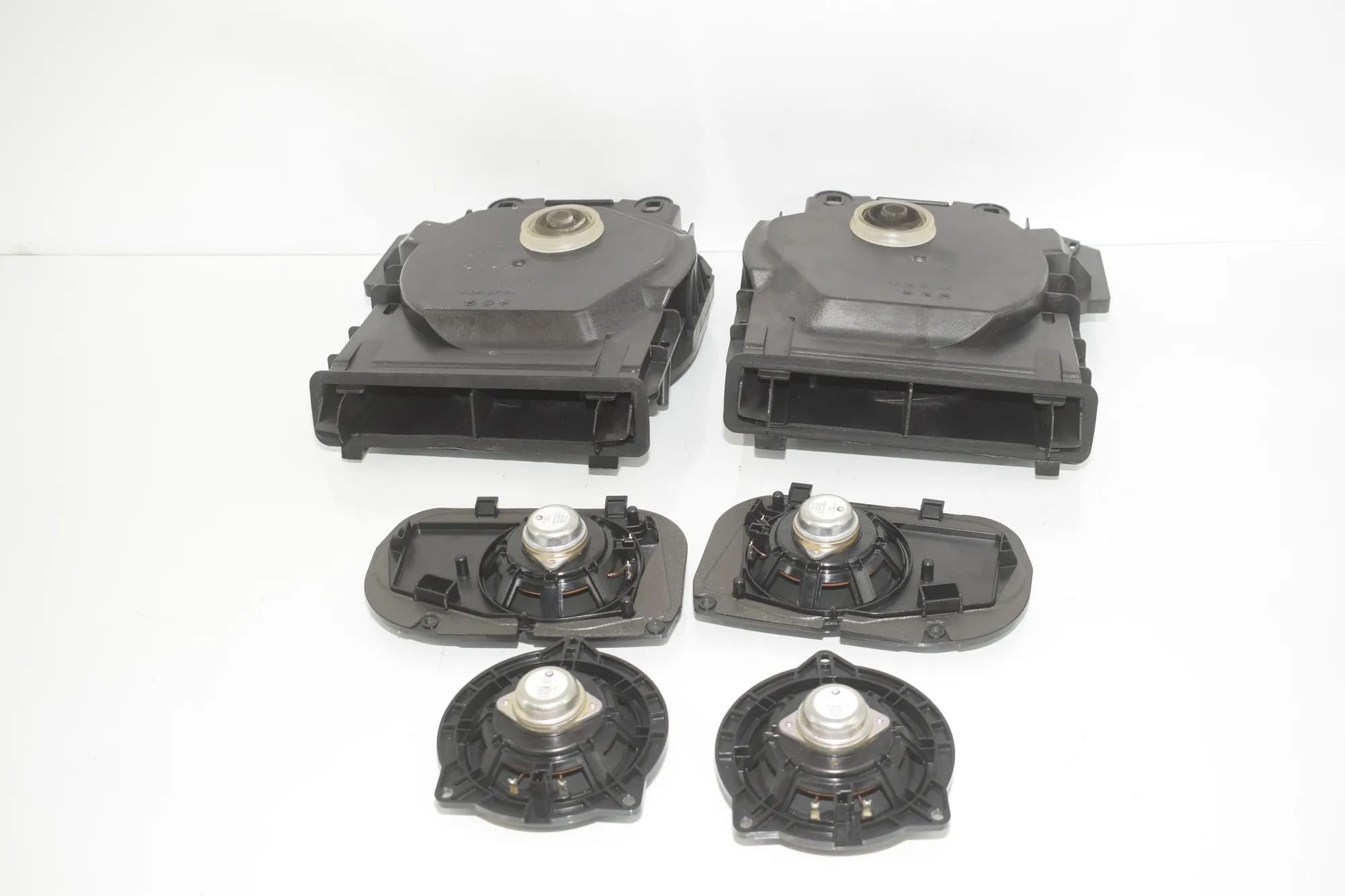 Sound Audio System Set – OEM 9195199 · BMW 5 Touring (F11) 535 d xDrive 2011 – 4
