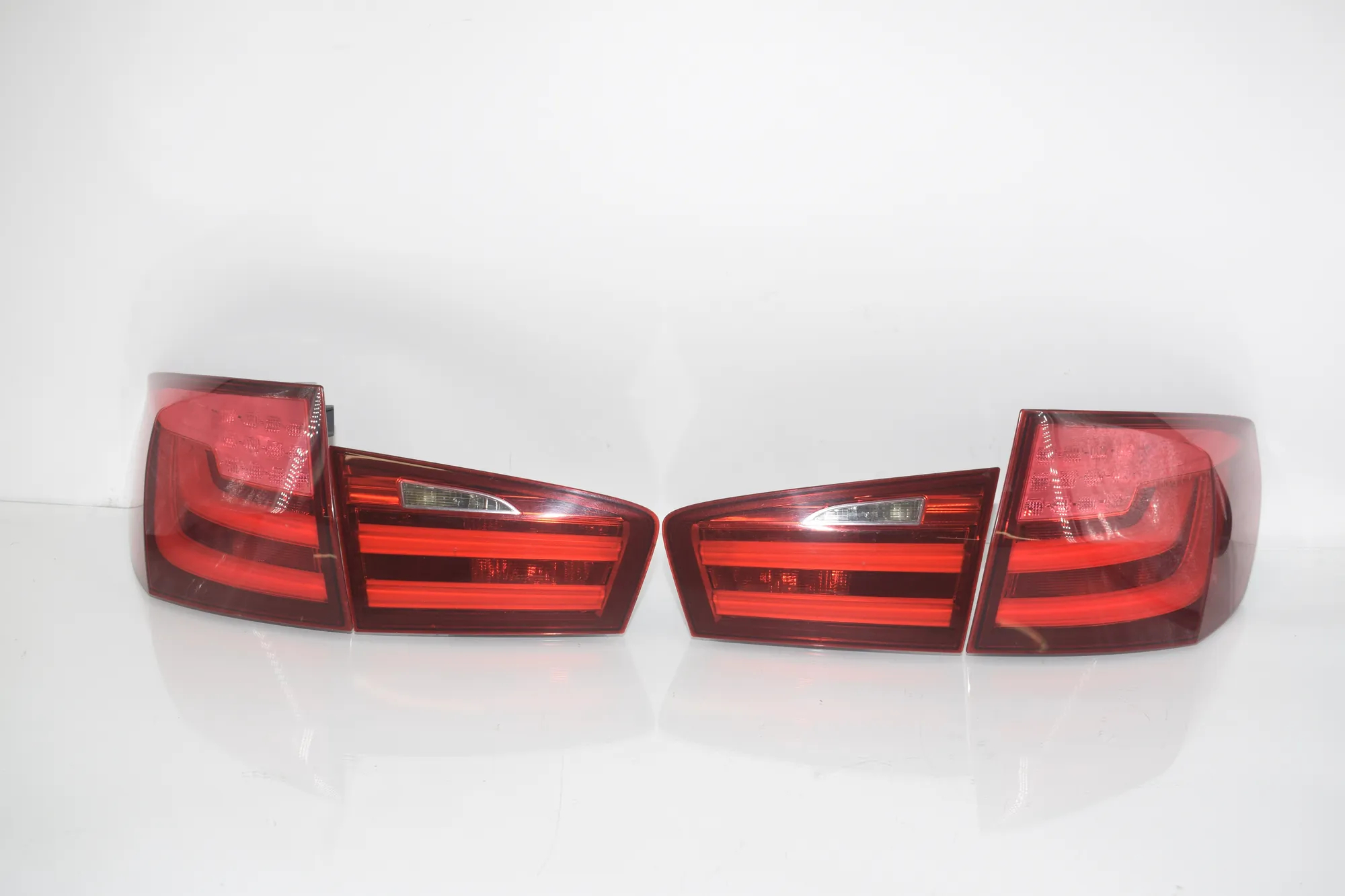 Rear Tail Light Set – OEM 7203227 · BMW 5 Touring (F11) 535 d xDrive 2011 – 2