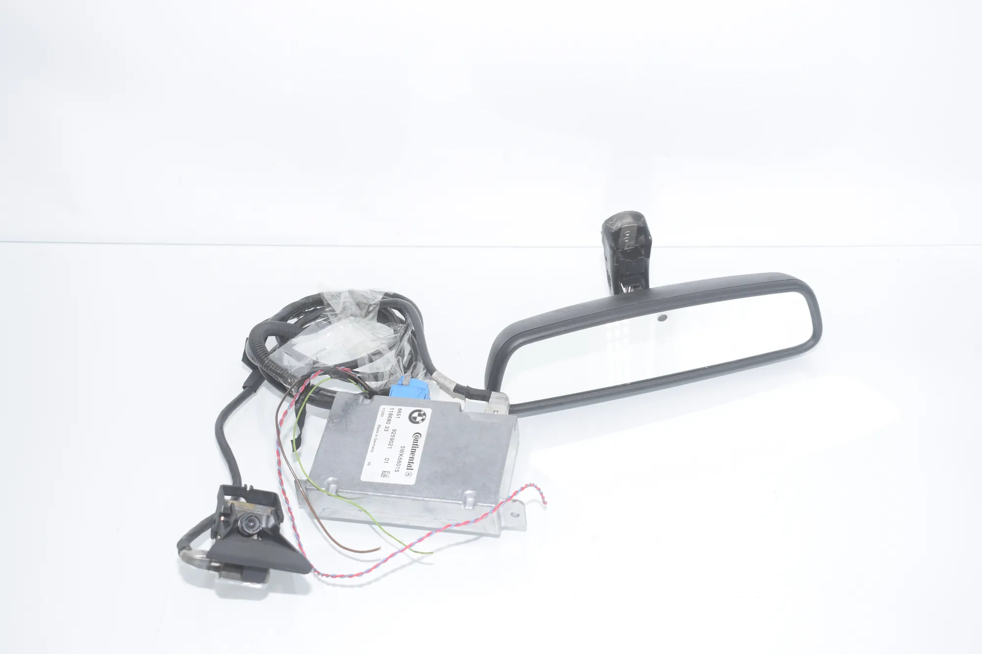 Front Camera – OEM 9199305 · BMW 5 Touring (F11) 535 d xDrive 2011