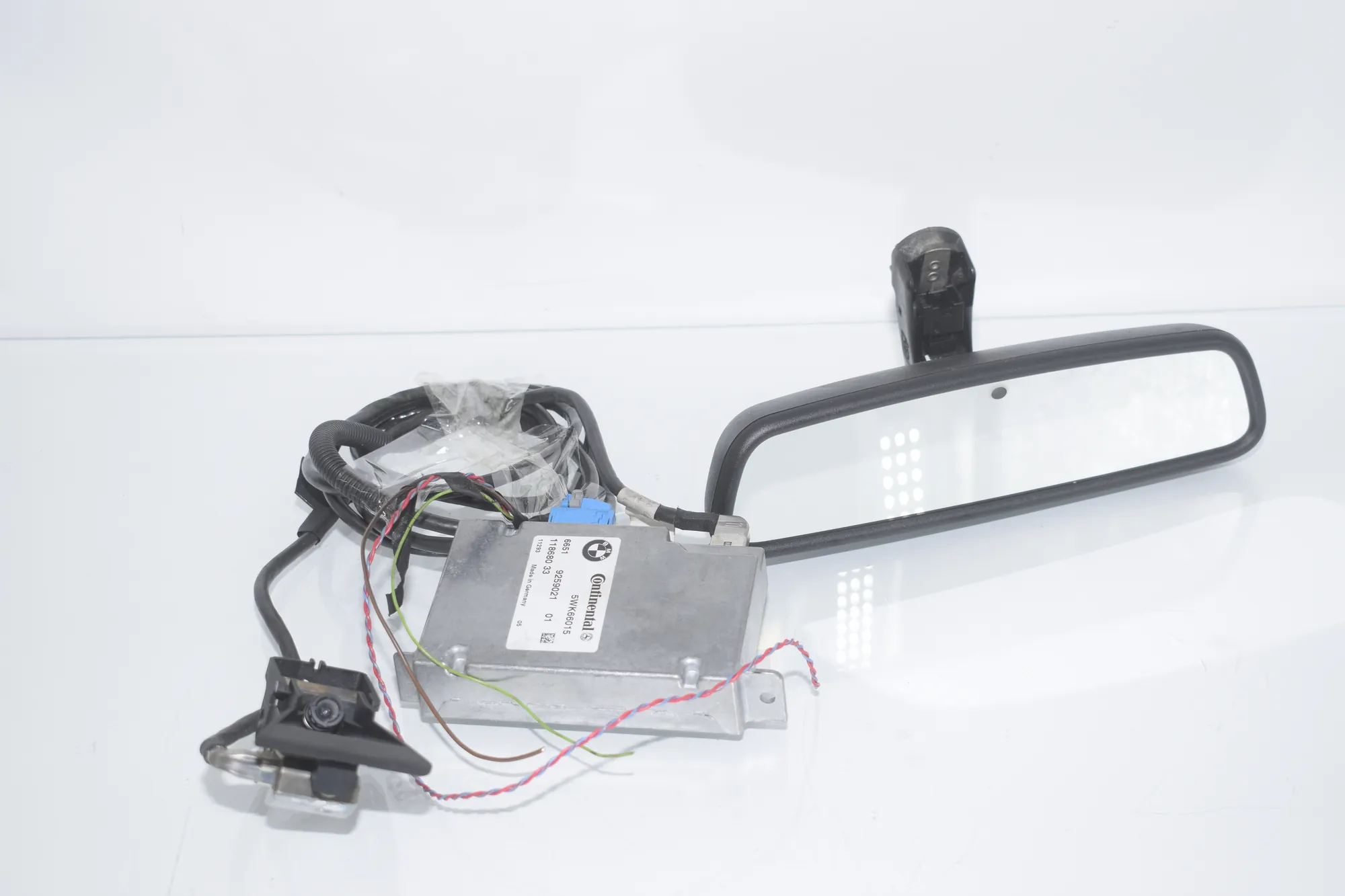 Front Camera – OEM 9199305 · BMW 5 Touring (F11) 535 d xDrive 2011 – 3