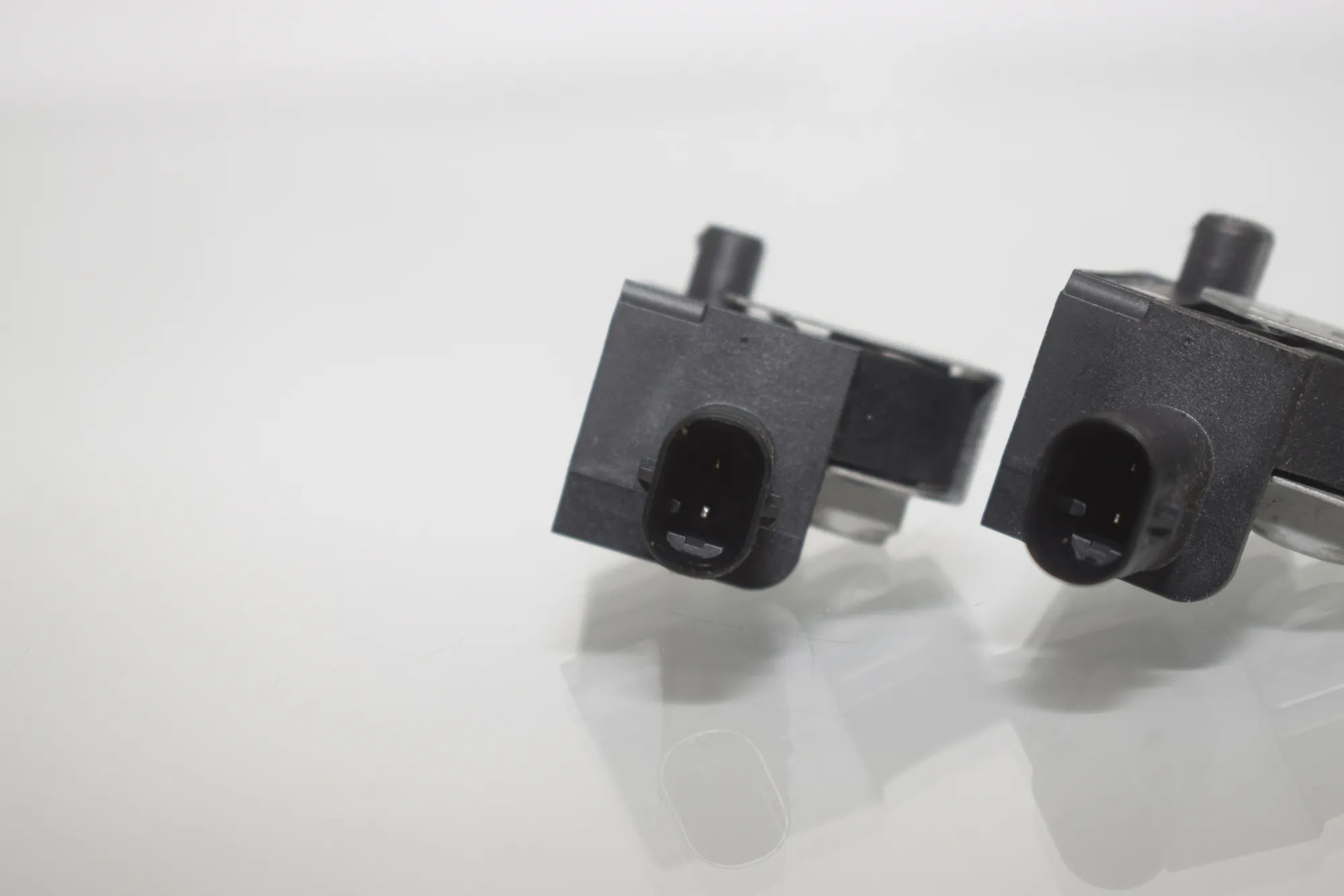 Rear Left Impact Sensor – OEM 9224177 · BMW 5 Touring (F11) 535 d xDrive 2011 – 4