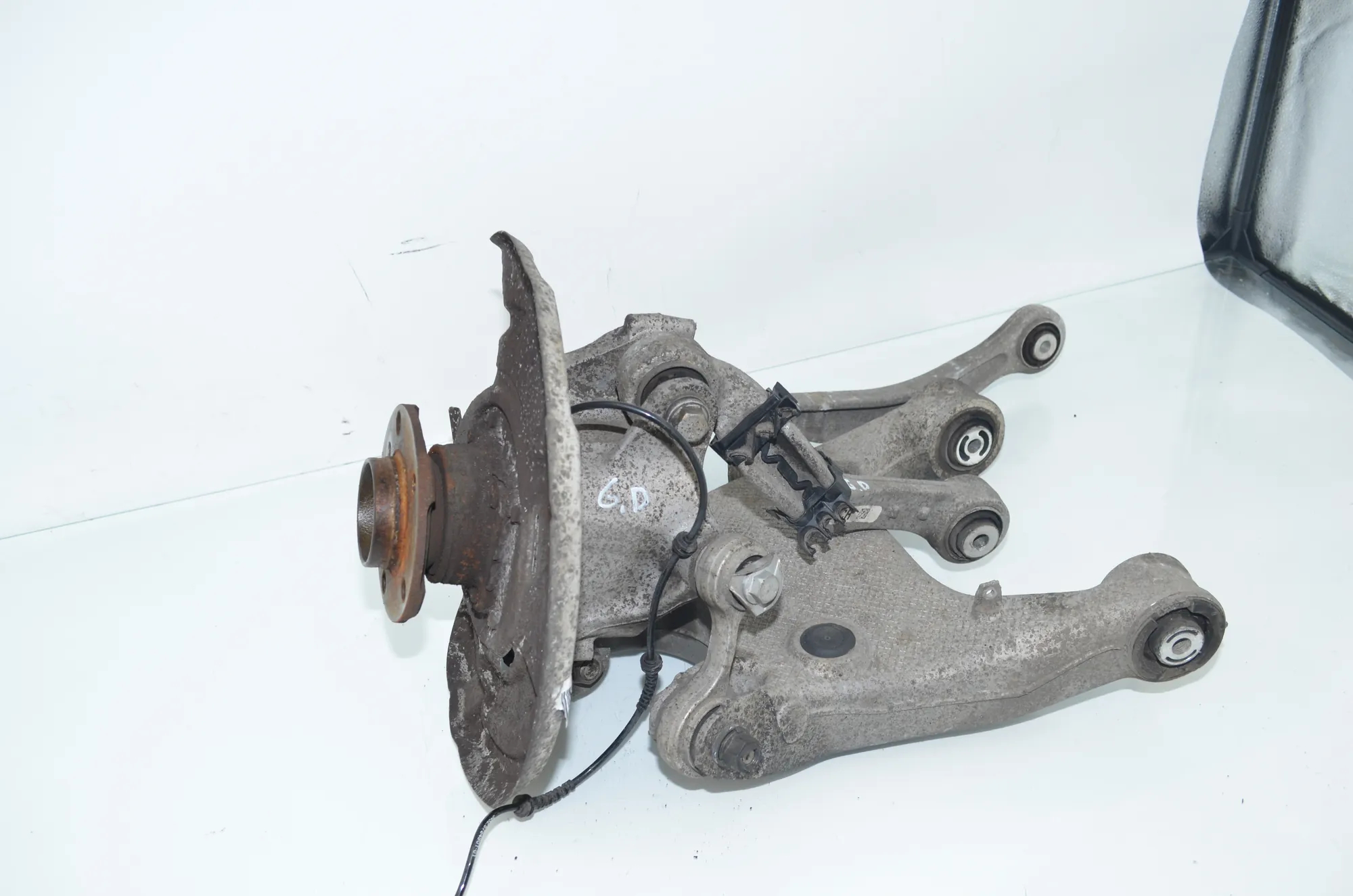 Rear Right Wheel Hub – OEM 6852892 · BMW 6 Gran Coupe (F06) 640 d 2012 – 5