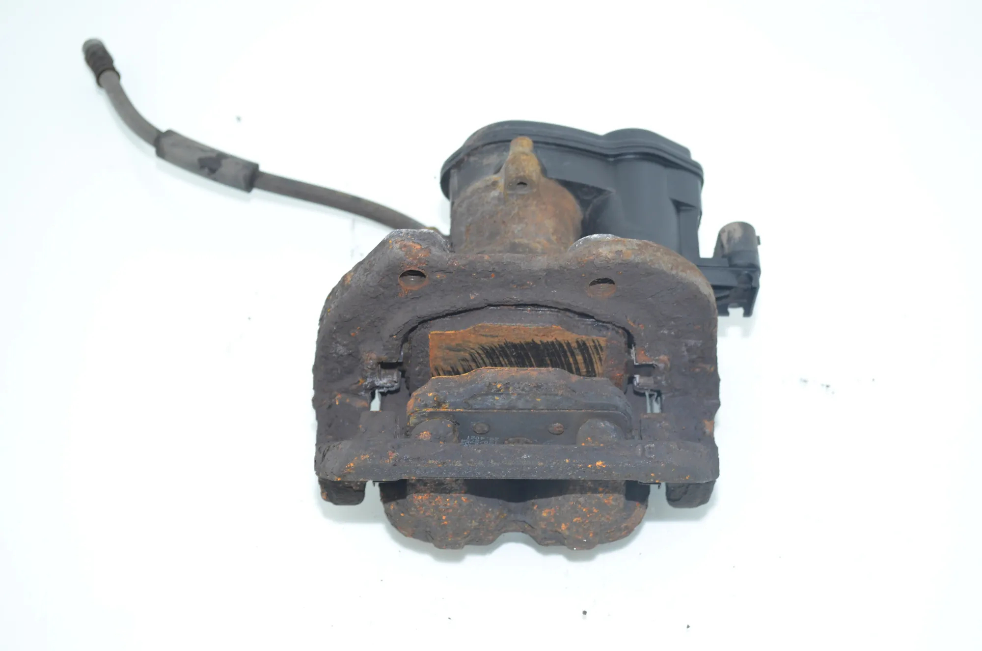 Rear Left Brake Caliper – OEM 6793047 · BMW 5 Touring (F11) 535 d xDrive 2011 – 3