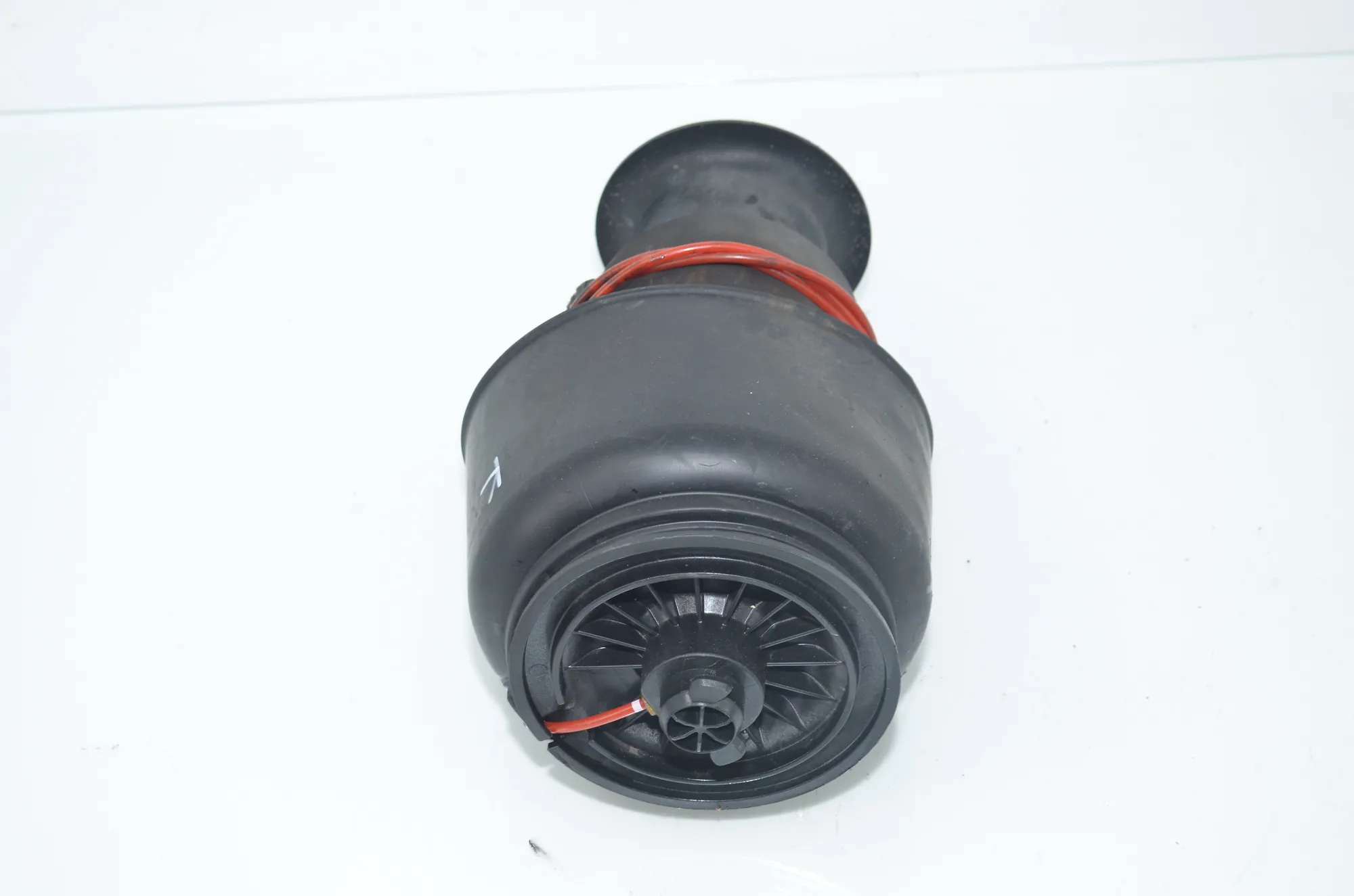 Rear Left Air Suspension Spring Bag – OEM 6784381 · BMW 5 Touring (F11) 535 d xDrive 2011 – 2