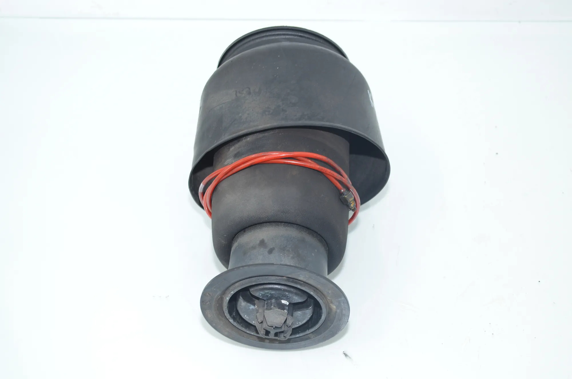 Rear Left Air Suspension Spring Bag – OEM 6784381 · BMW 5 Touring (F11) 535 d xDrive 2011 – 4