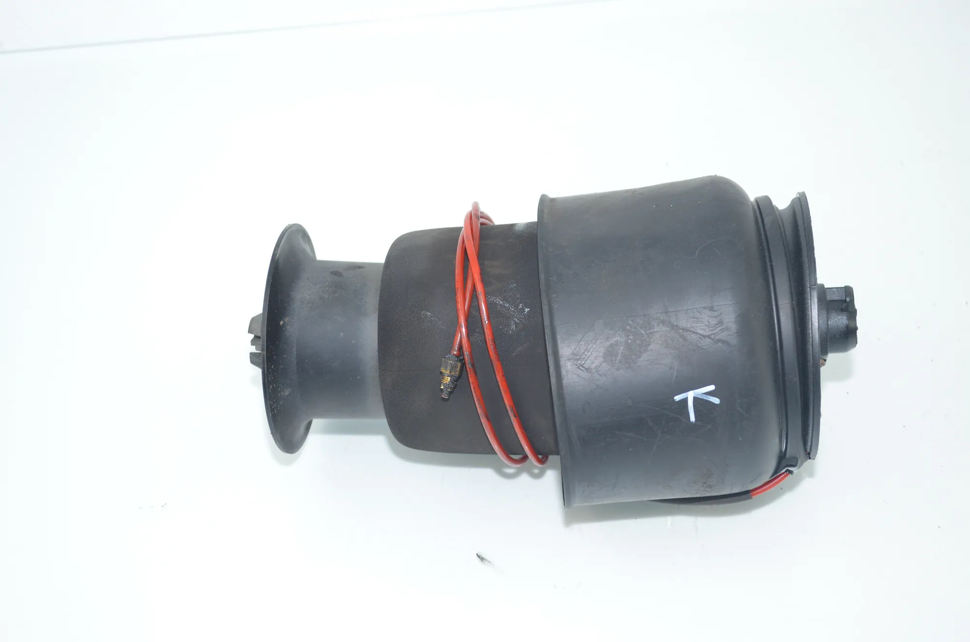Rear Left Air Suspension Spring Bag – OEM 6784381 · BMW 5 Touring (F11) 535 d xDrive 2011