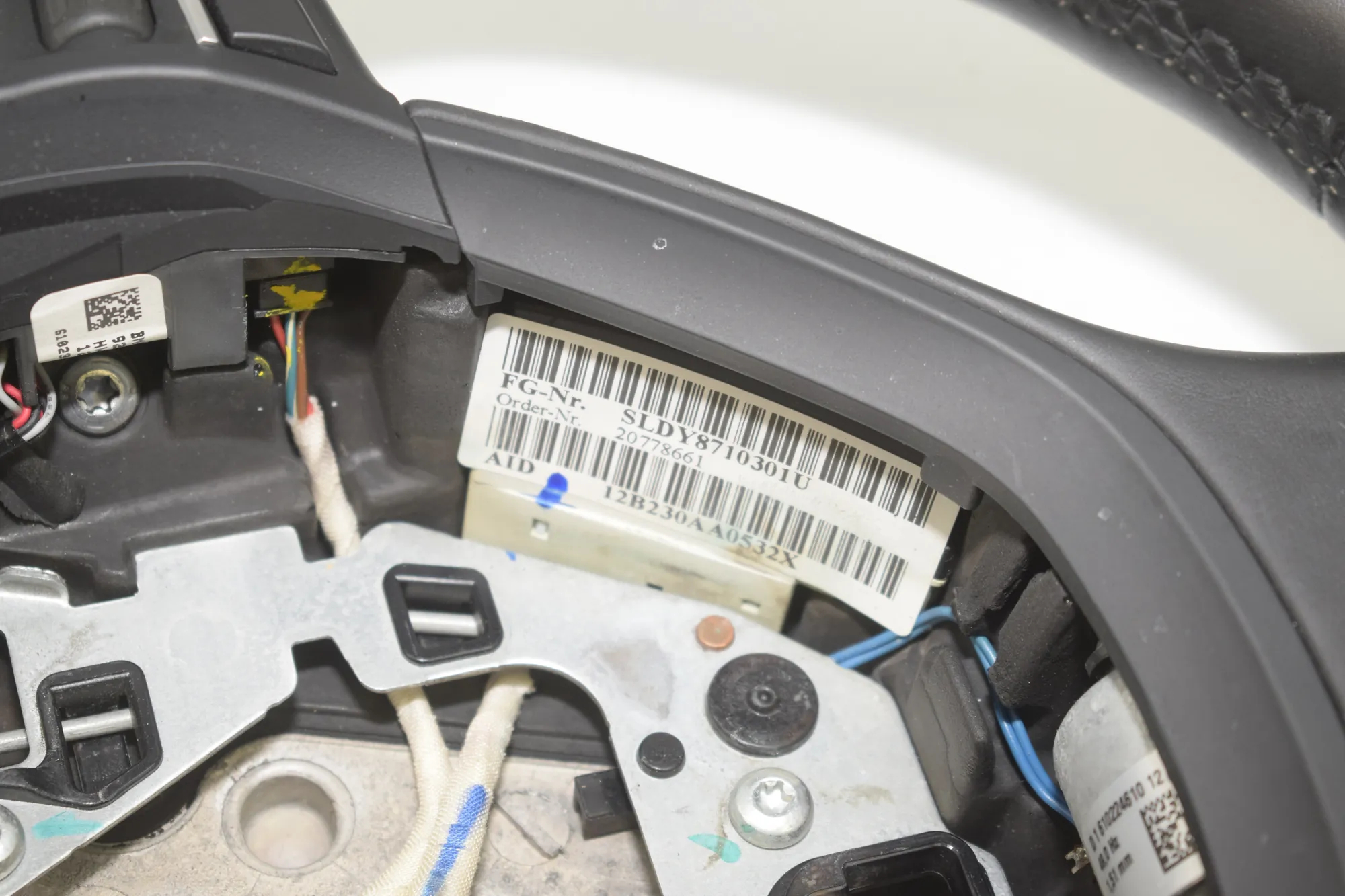Steering Wheel – OEM 8710301 · BMW 6 Gran Coupe (F06) 640 d 2012 – 7