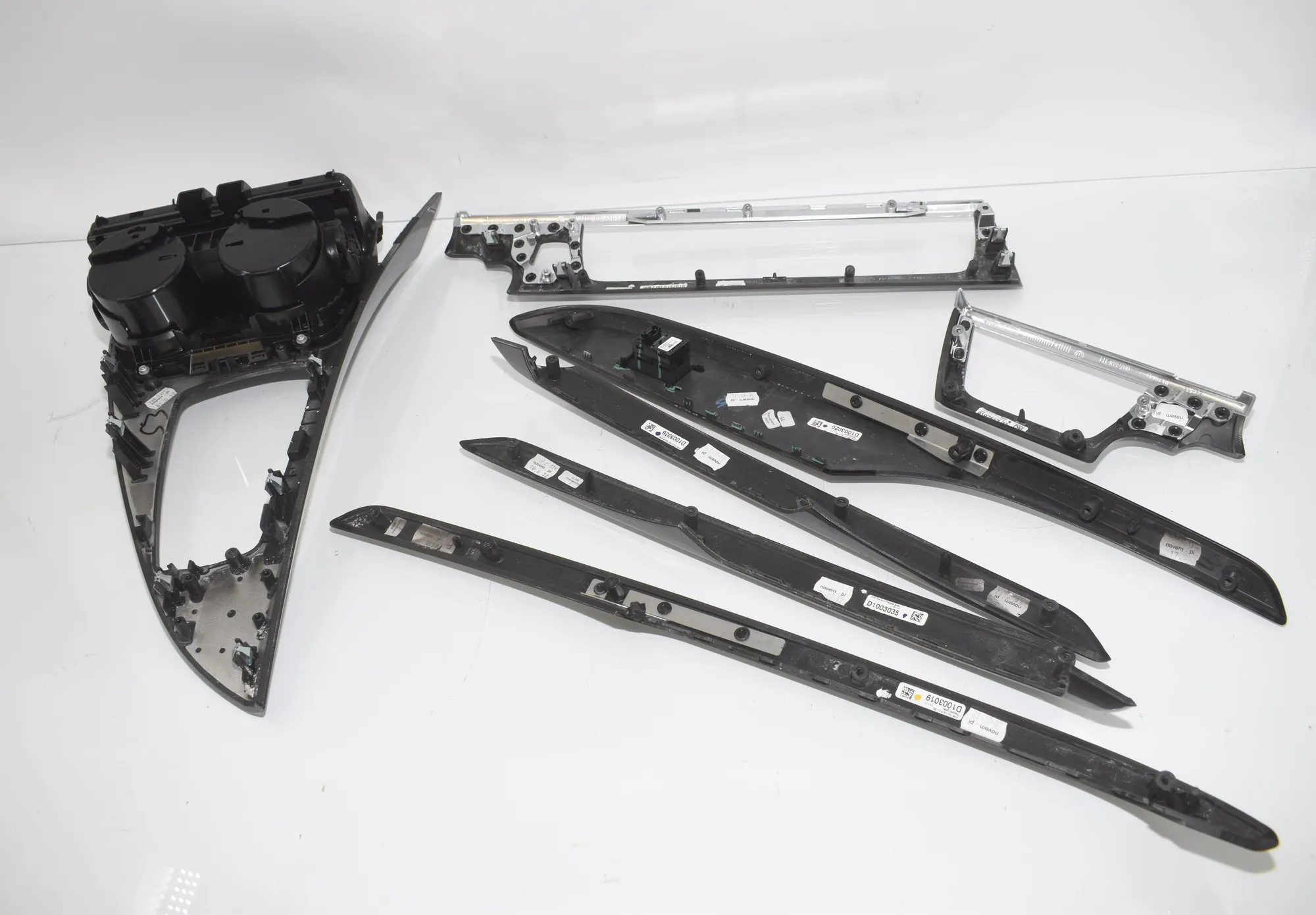 Interior Trim Strips Kit – OEM 9197227 · BMW 6 Gran Coupe (F06) 640 d 2012 – 5