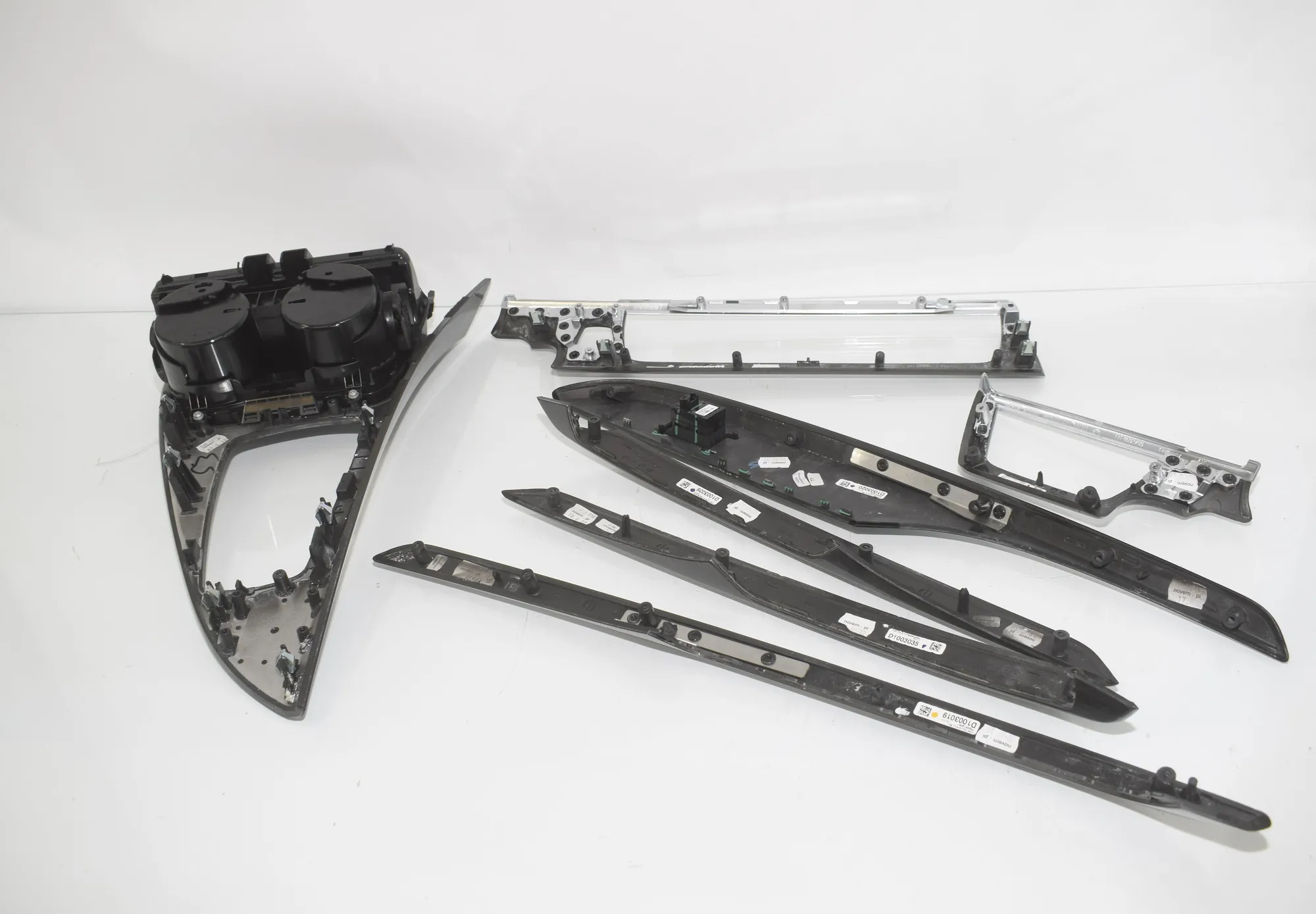 Interior Trim Strips Kit – OEM 9197227 · BMW 6 Gran Coupe (F06) 640 d 2012 – 6