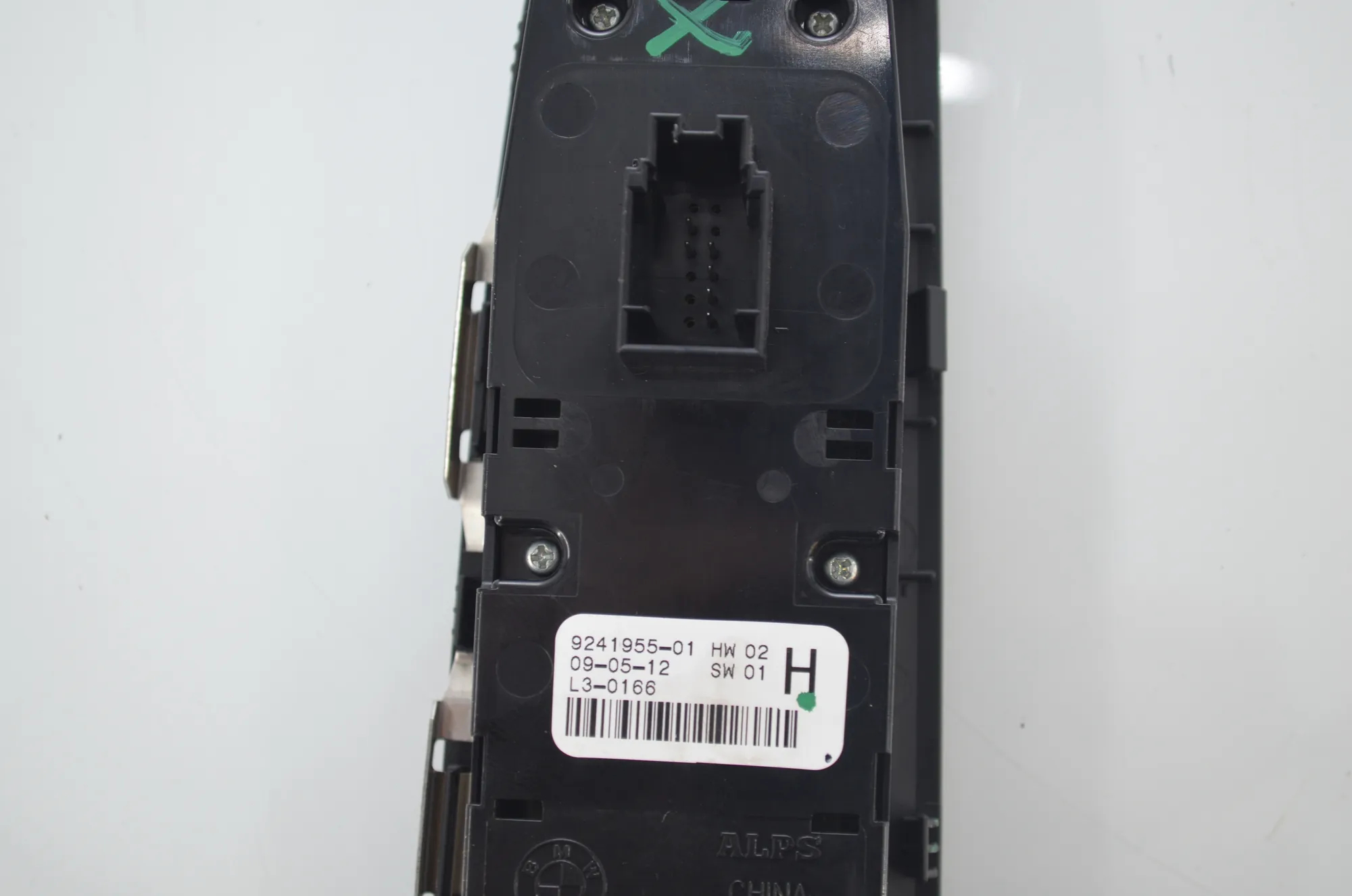 Front Left Door Window Switch – OEM 9241955 · BMW 6 Gran Coupe (F06) 640 d 2012 – 4