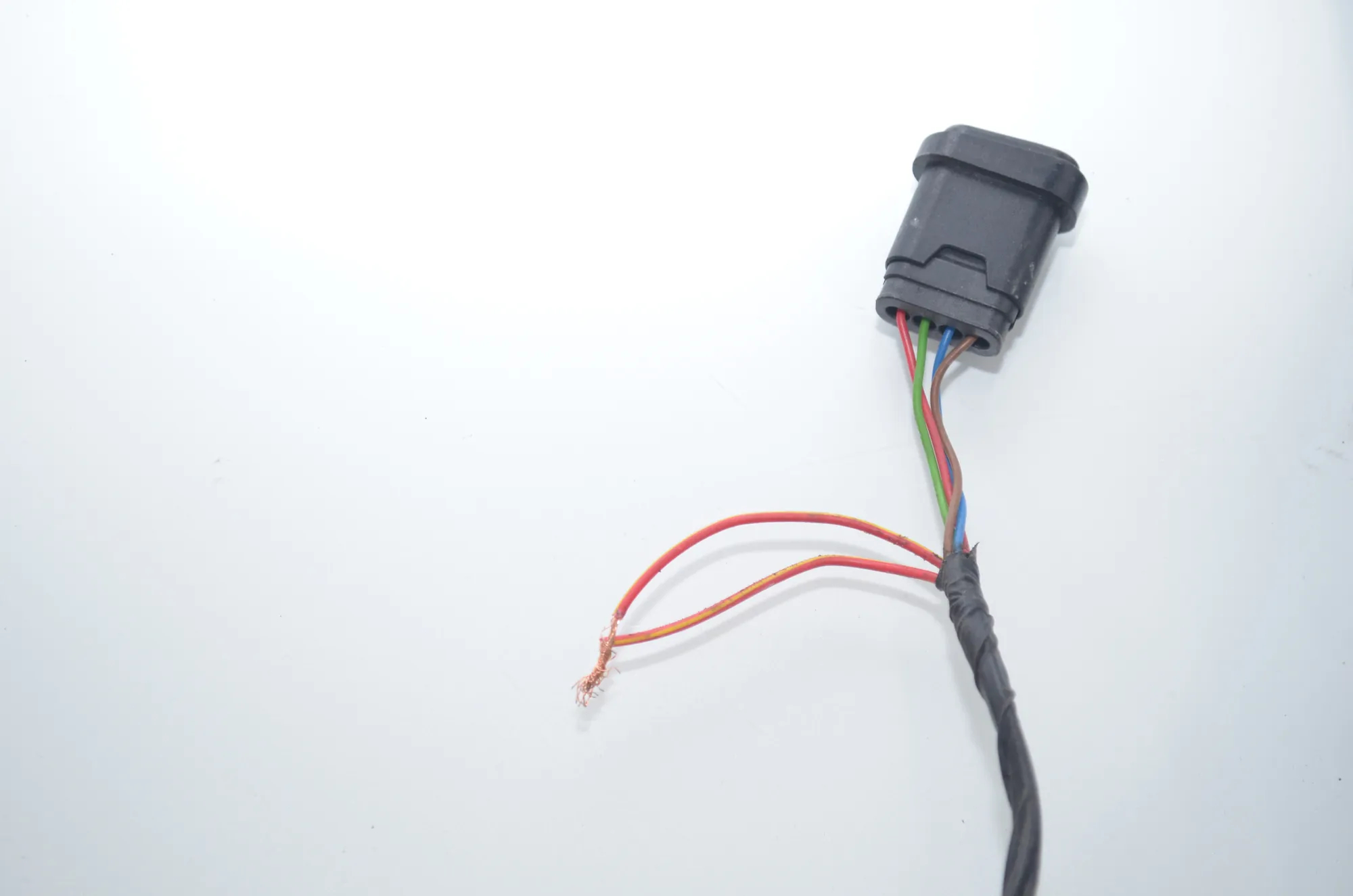 Cable Harness – OEM 0000 · BMW i3 (I01) s Electric 2020 – 4