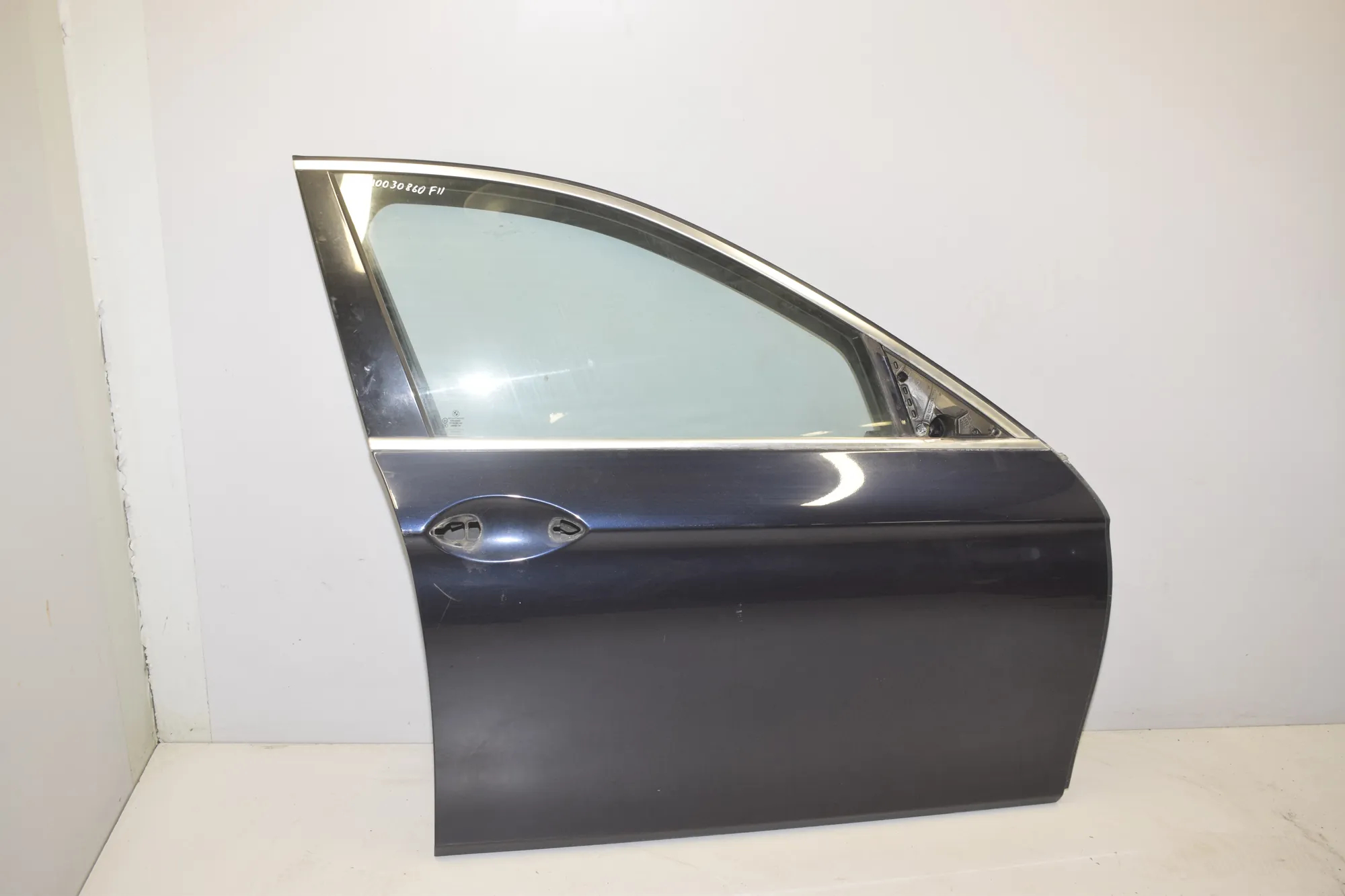 Front Right Door – OEM 000 · BMW 5 Touring (F11) 535 d xDrive 2011 – 3