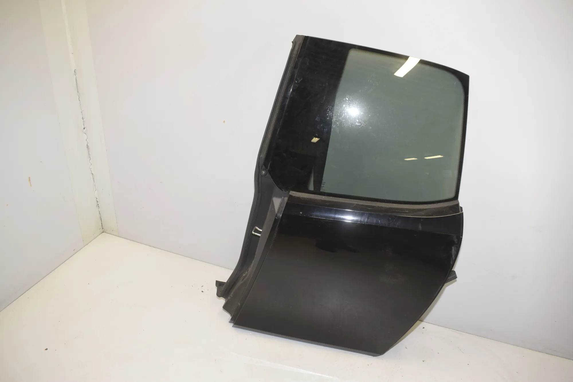 Rear Left Door – OEM 000 · BMW i3 (I01) s Electric 2020 – 3
