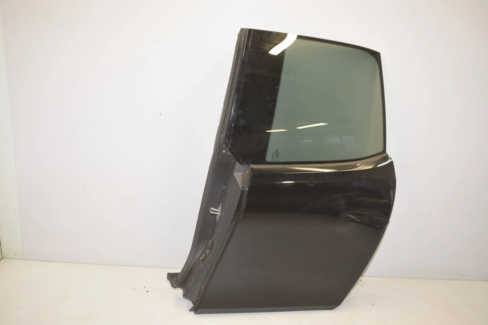 Rear Left Door – OEM 000 · BMW i3 (I01) s Electric 2020