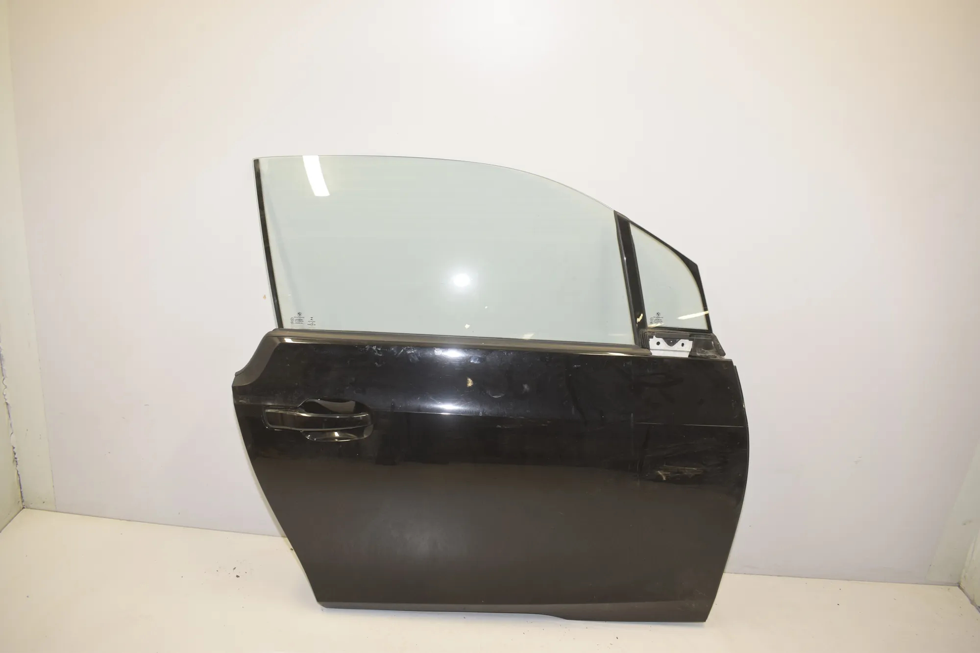 Front Right Door – OEM 000 · BMW i3 (I01) s Electric 2020 – 2