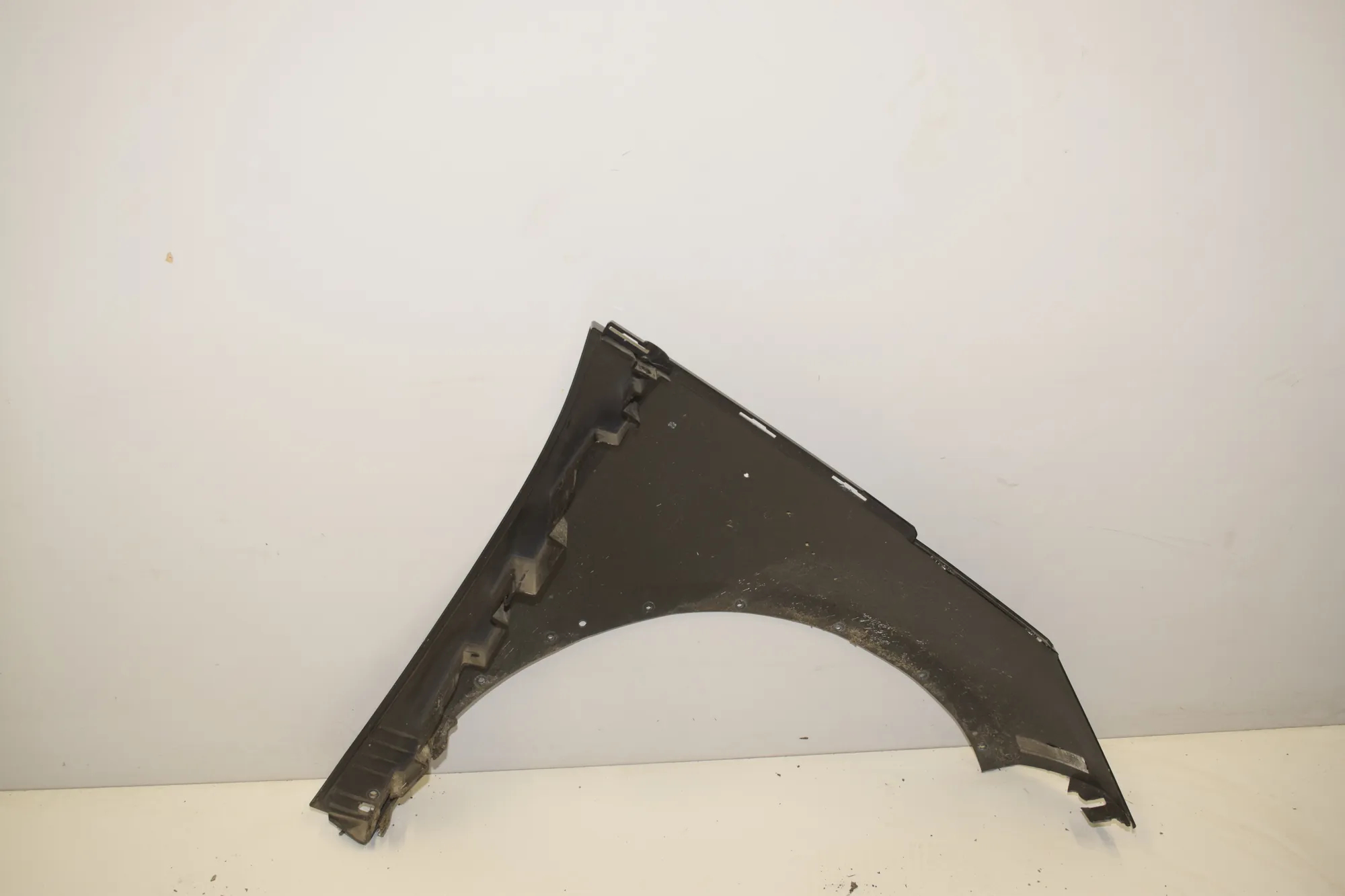 Front Left Fender – OEM 7482691 · BMW i3 (I01) s Electric 2020 – 4