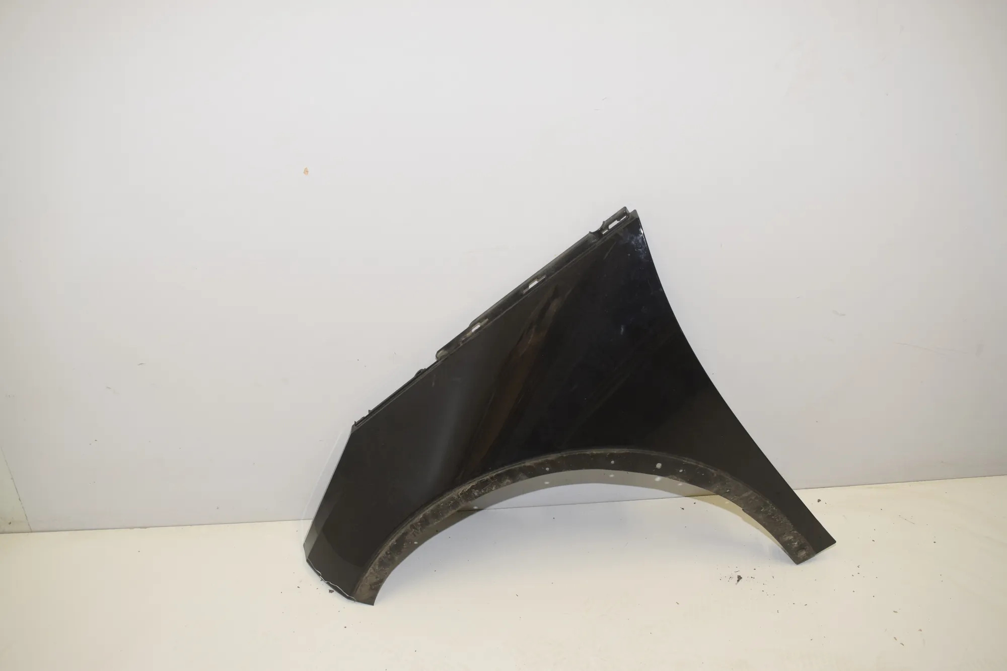 Front Left Fender – OEM 7482691 · BMW i3 (I01) s Electric 2020 – 2