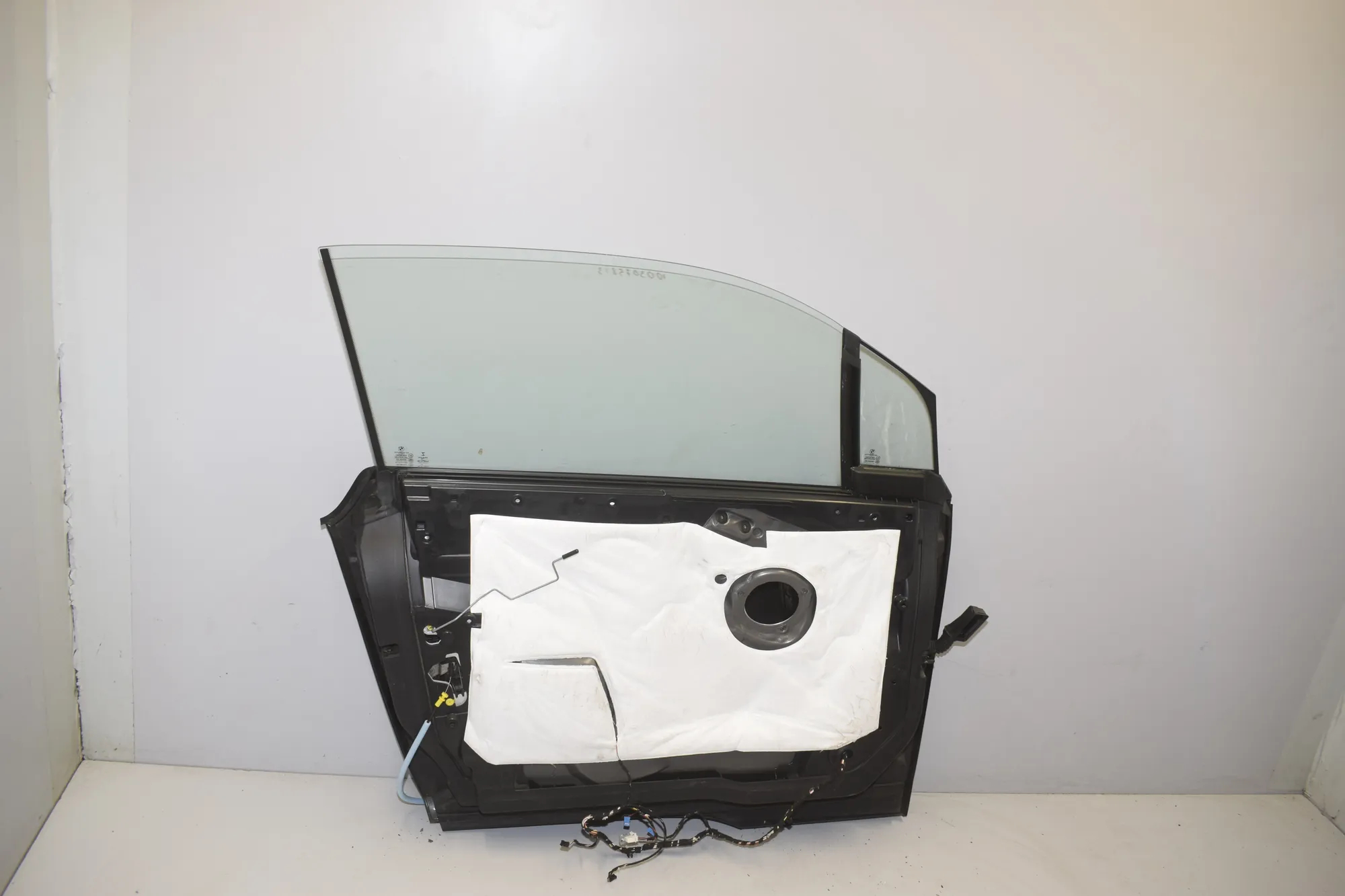 Front Left Door – OEM 000 · BMW i3 (I01) s Electric 2020 – 5