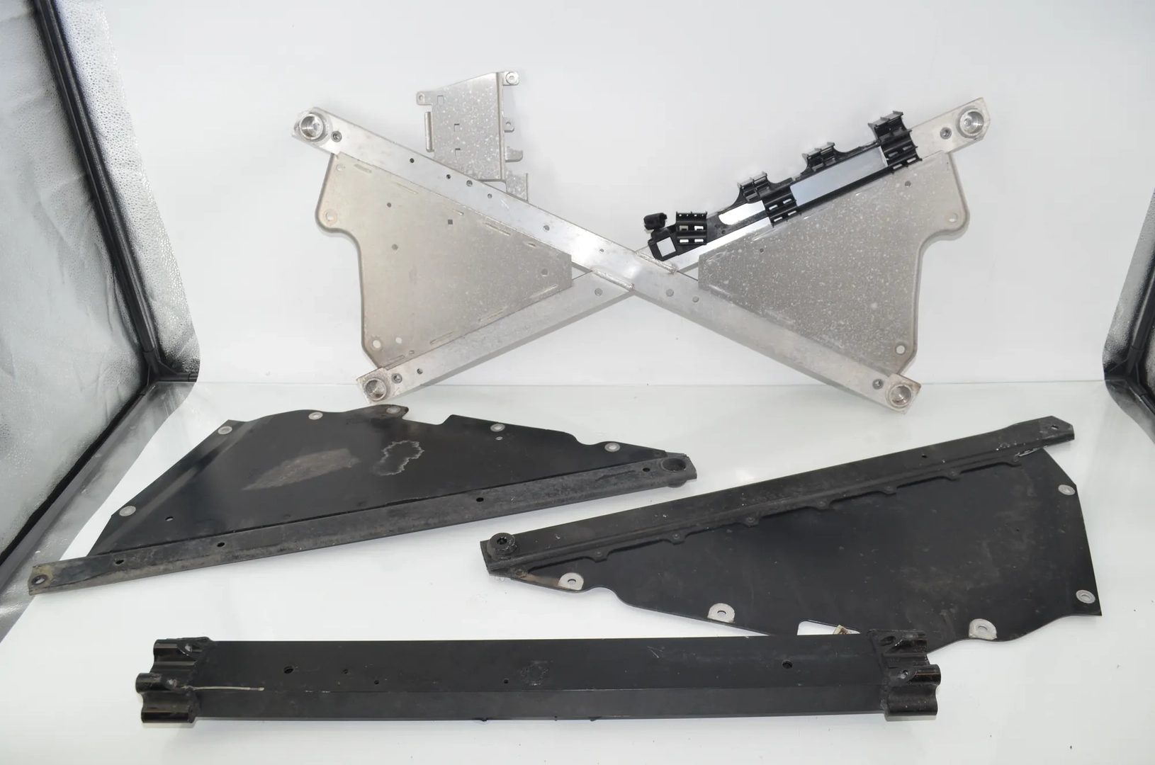 Other Body Parts – OEM 6852671 · BMW i3 (I01) s Electric 2020 – 6