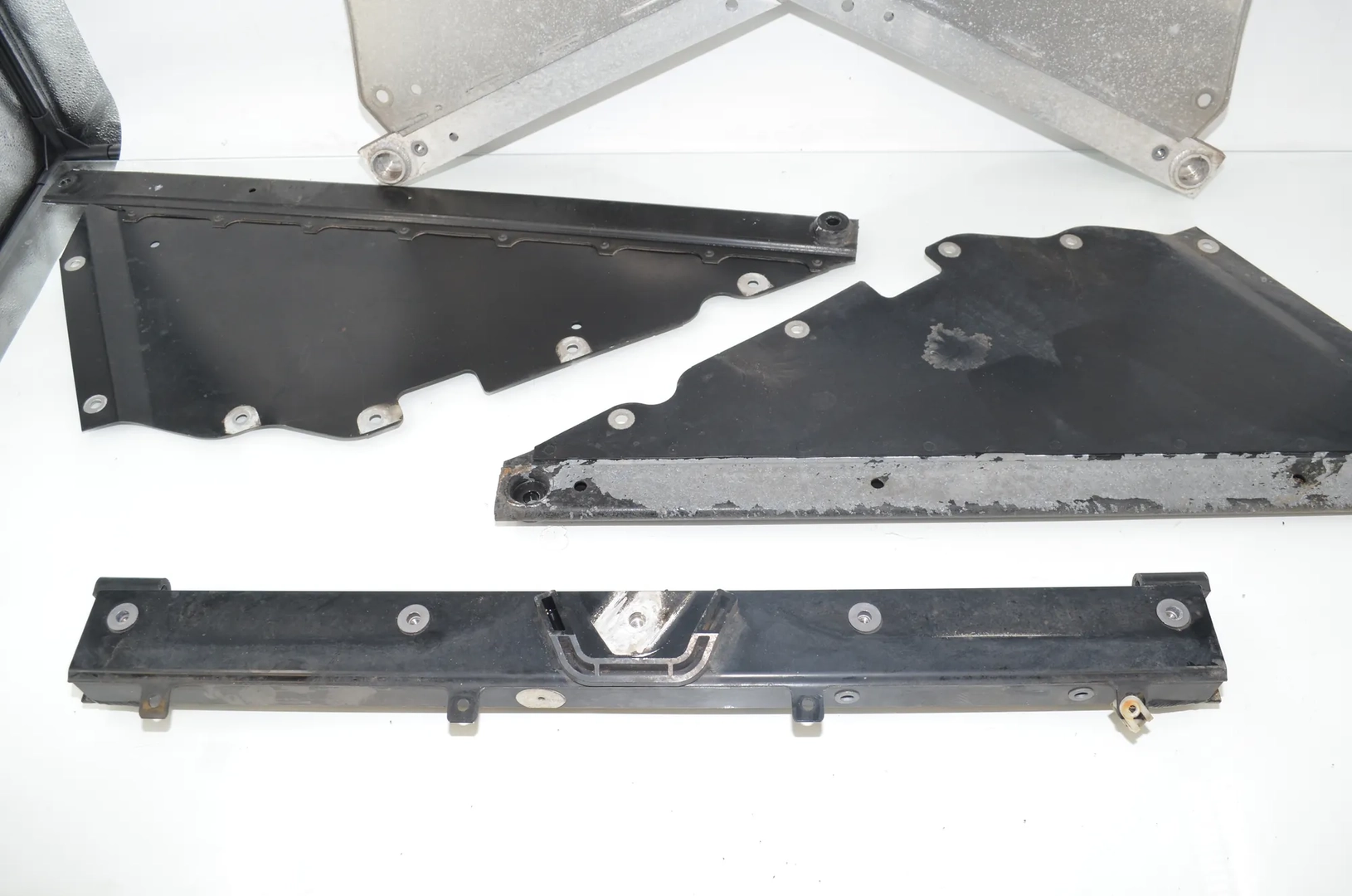 Other Body Parts – OEM 6852671 · BMW i3 (I01) s Electric 2020 – 5