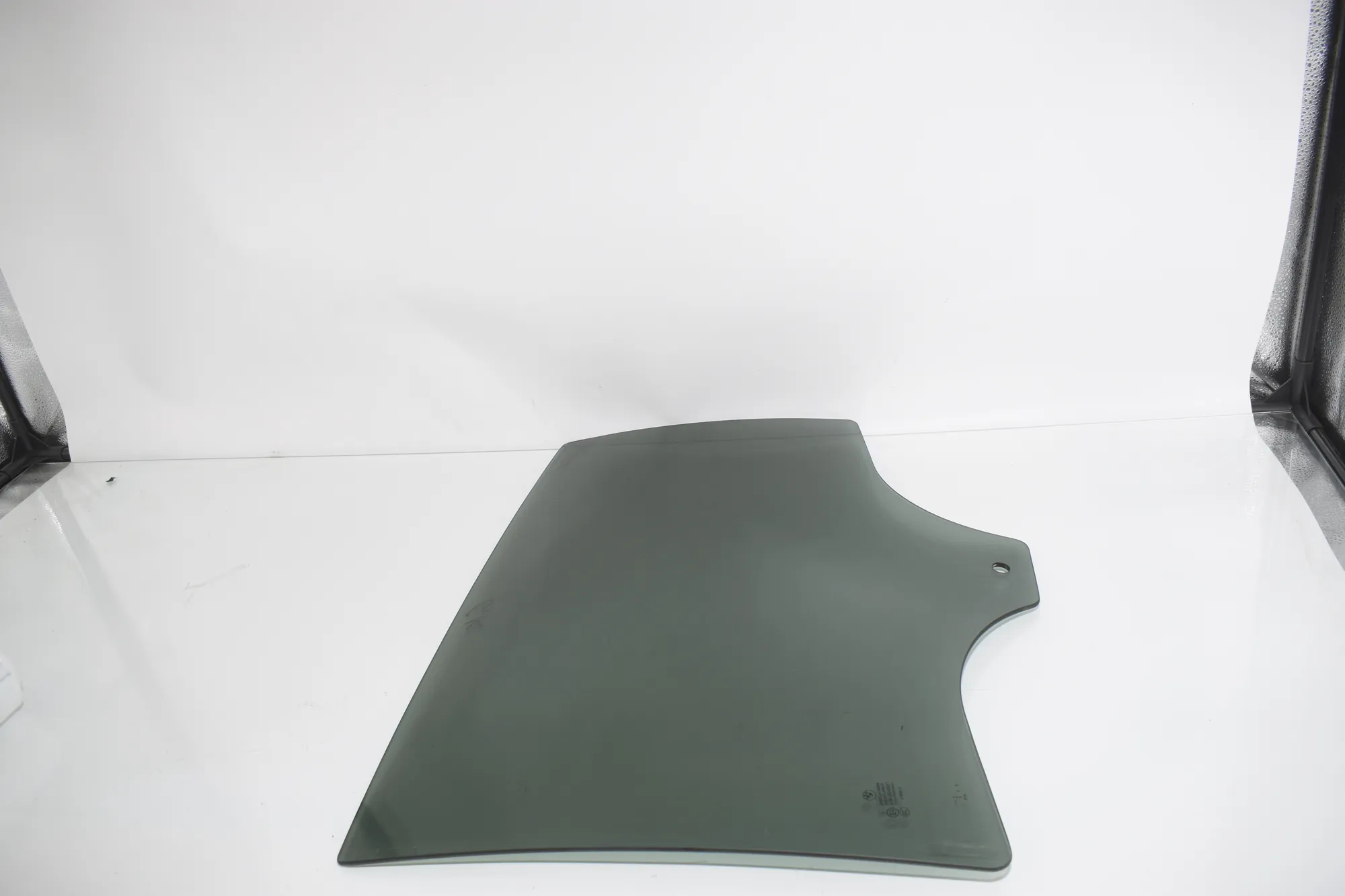 Rear Left Door Window – OEM 7292911 · BMW X6 (F16, F86) M 2017 – 2