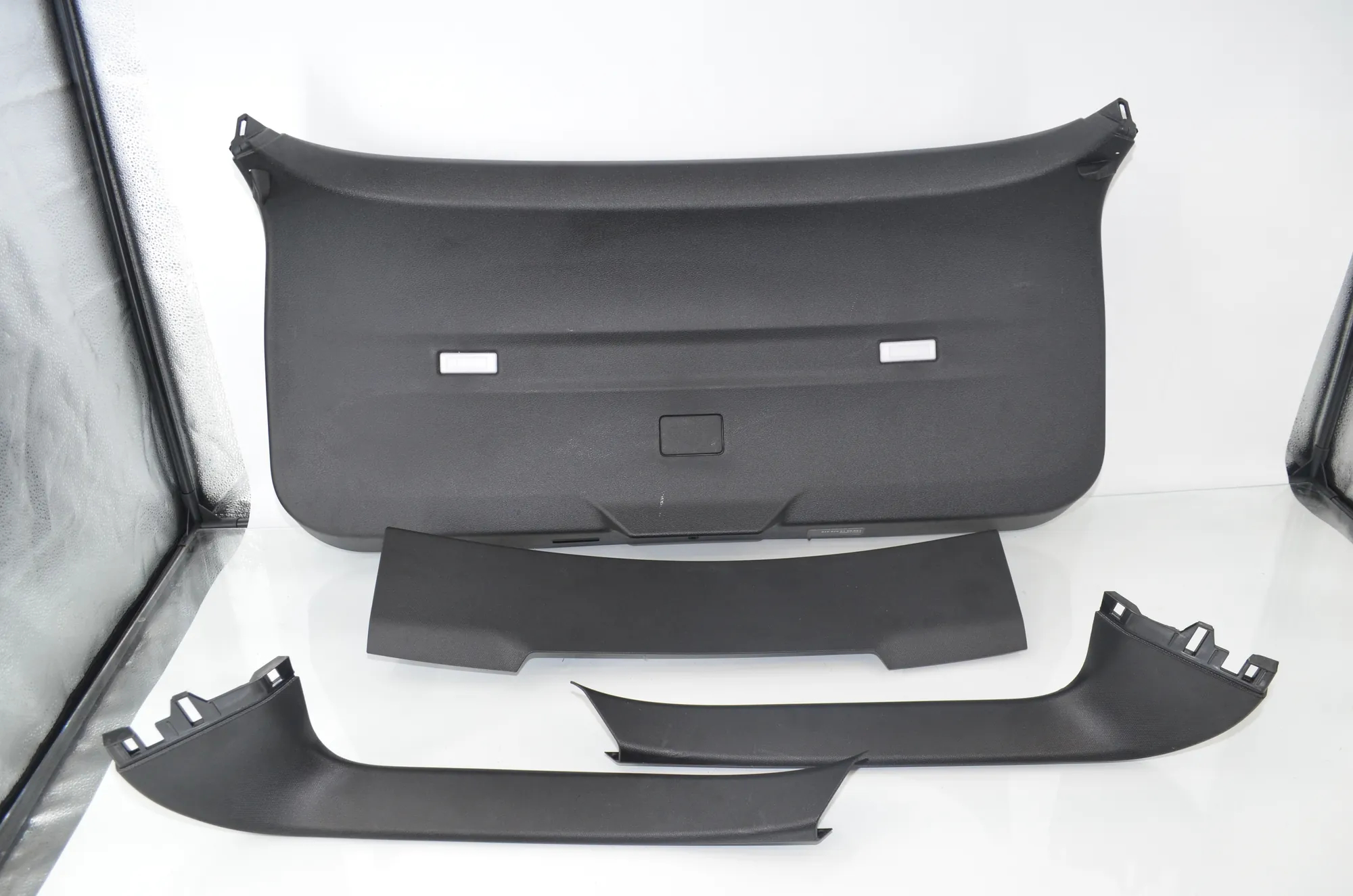 Tailgate Bootlid Cover Trim – OEM 7318703 · BMW X6 (F16, F86) M 2017