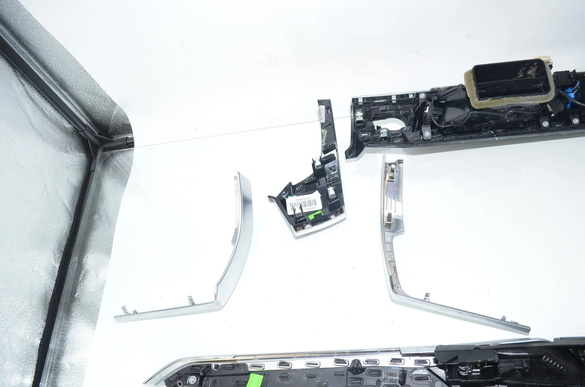 Interior Trim Strips Kit – OEM 5196100 · BMW X6 (F16, F86) M 2017 – 9
