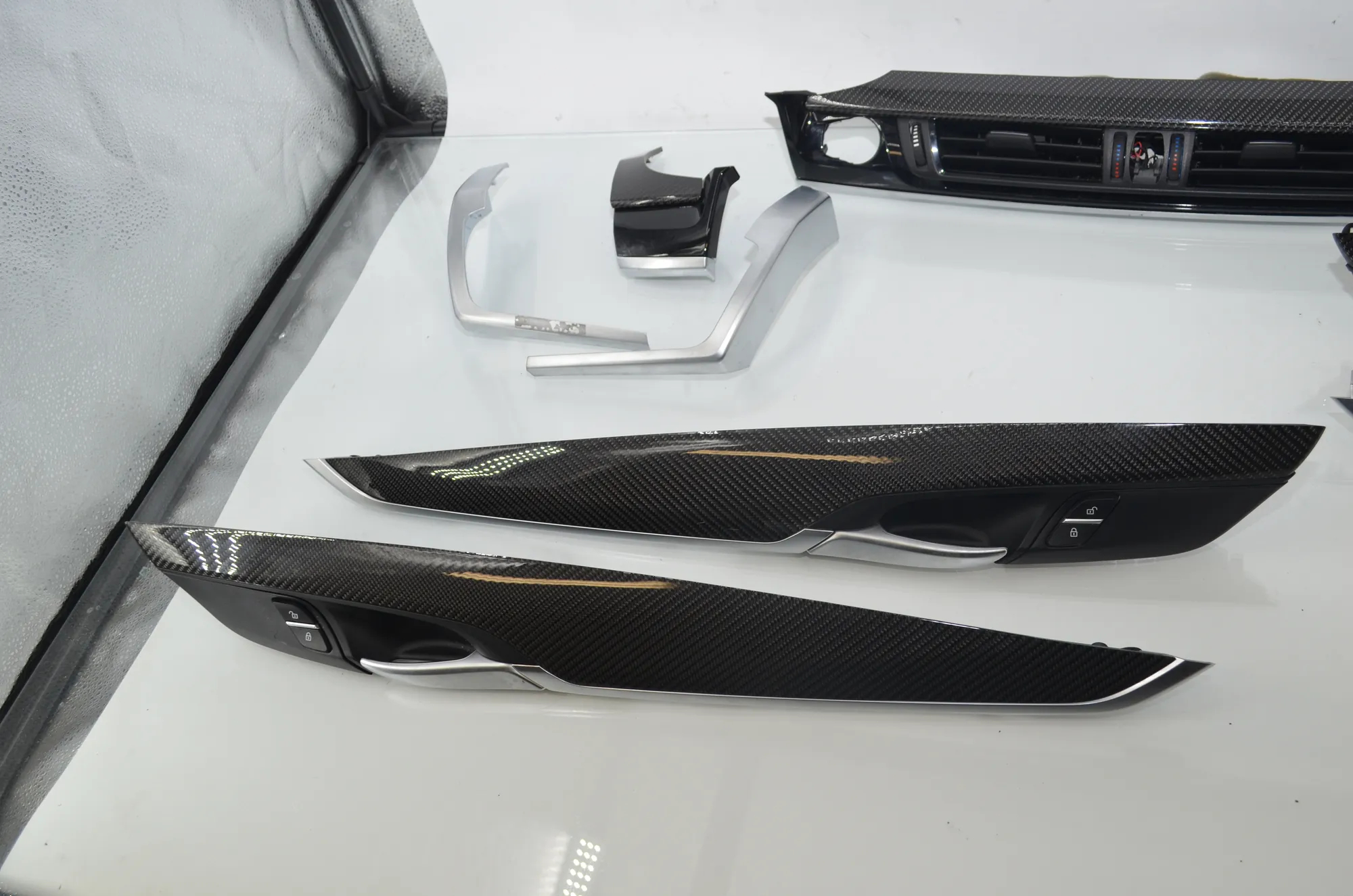 Interior Trim Strips Kit – OEM 5196100 · BMW X6 (F16, F86) M 2017 – 2