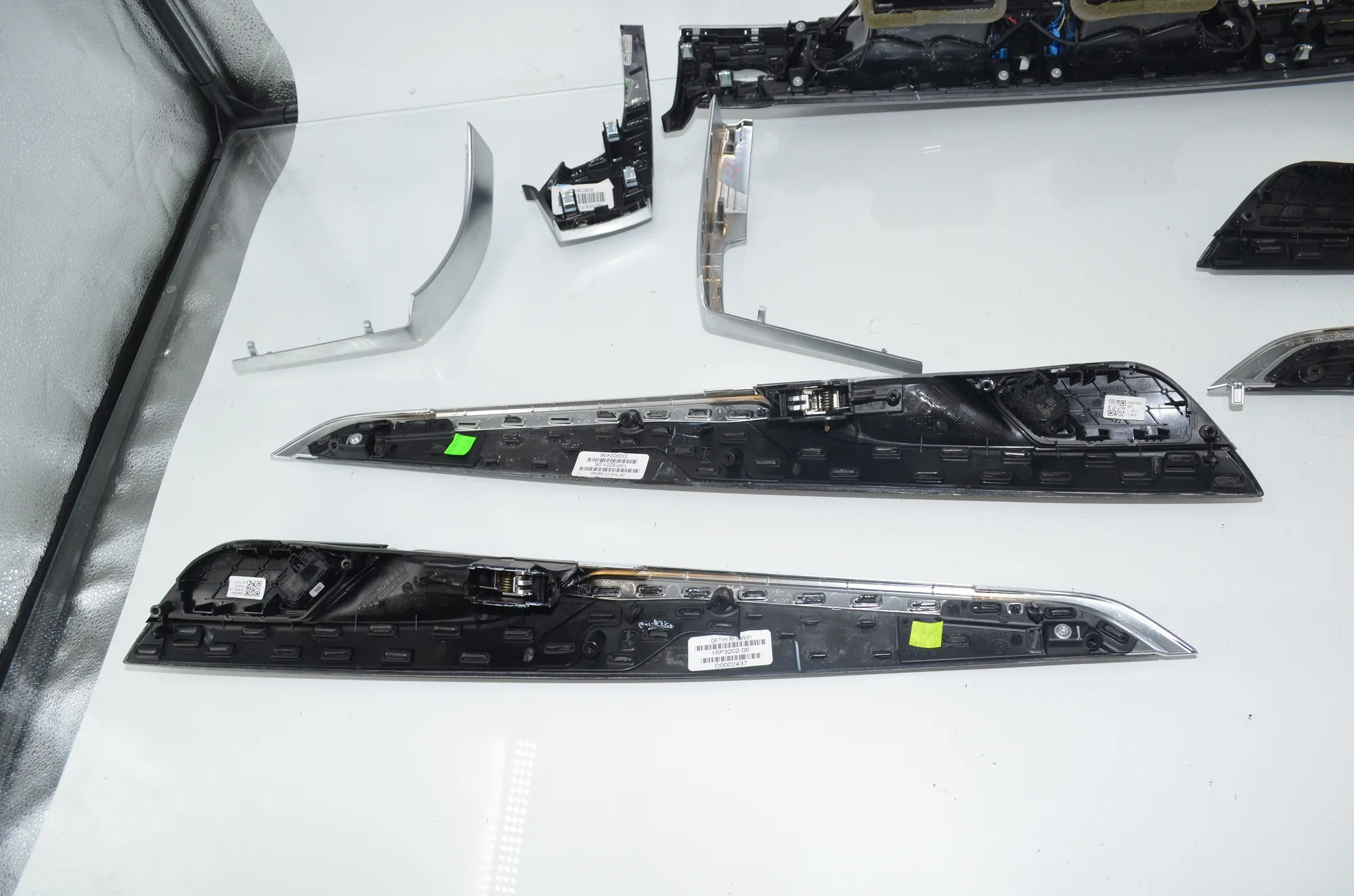 Interior Trim Strips Kit – OEM 5196100 · BMW X6 (F16, F86) M 2017 – 6