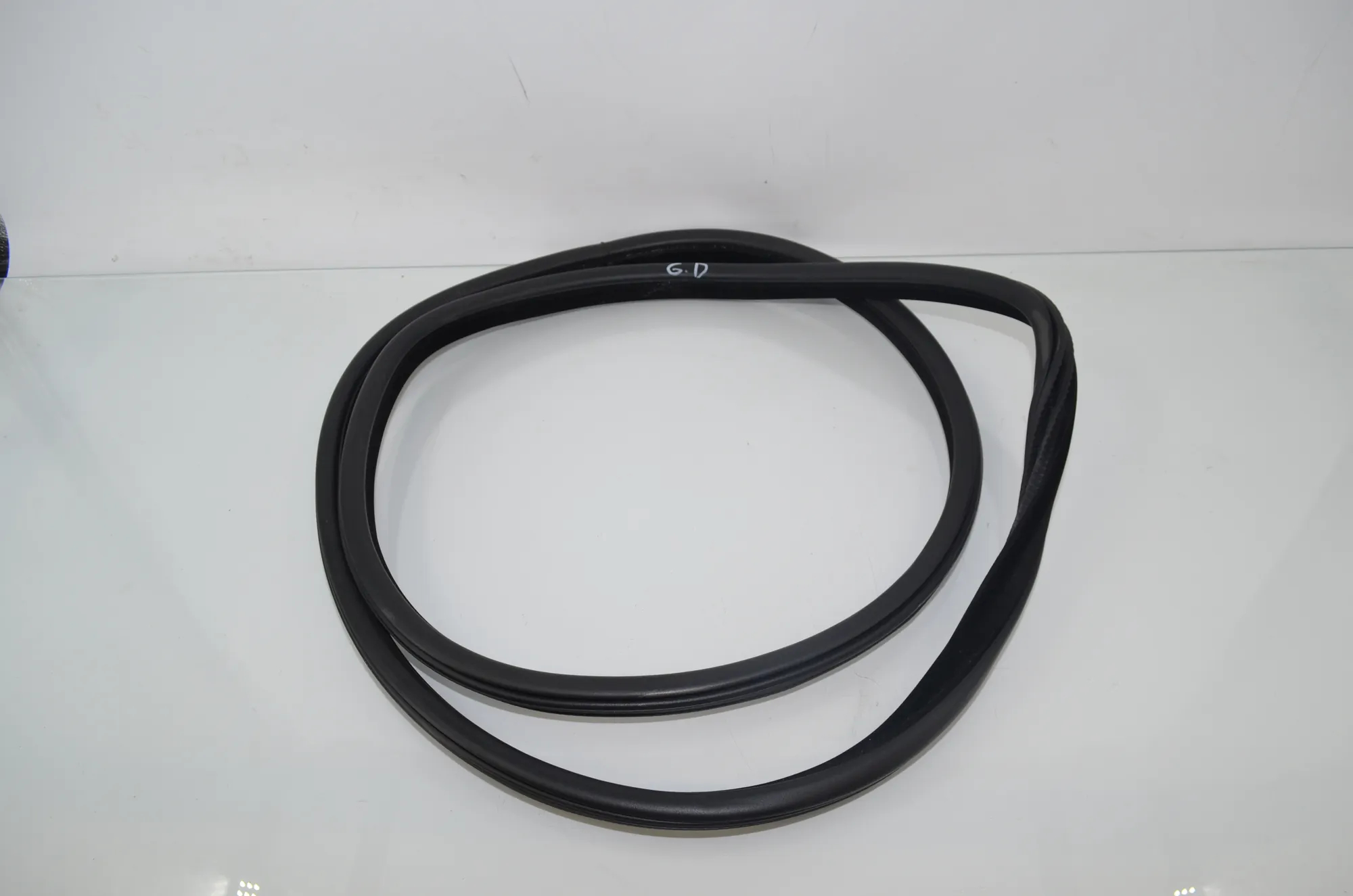 Rear Right Door Seal Rubber – OEM 7317812 · BMW X6 (F16, F86) M 2017 – 2