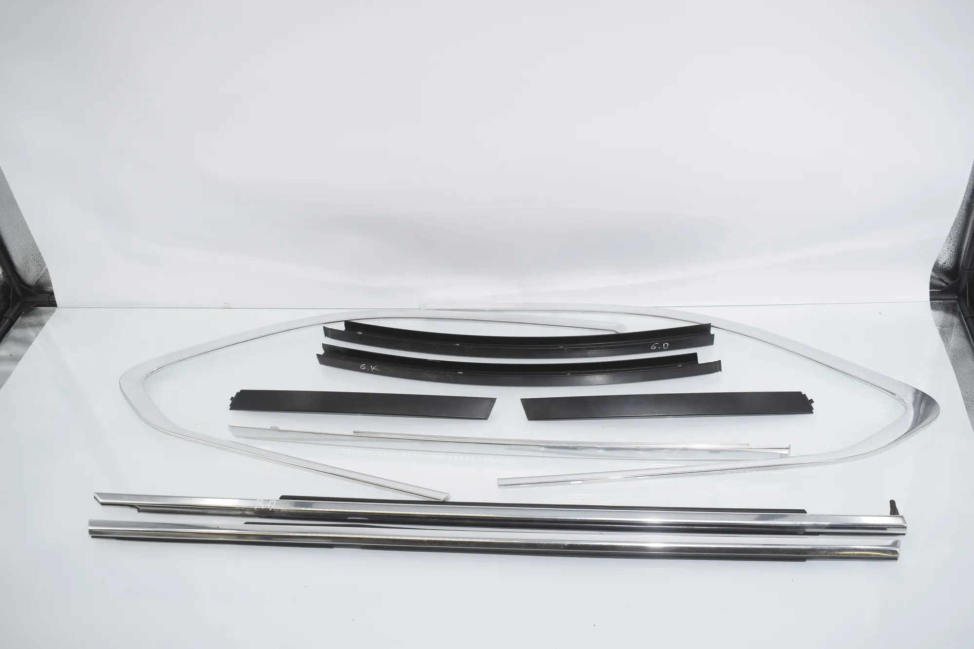 Exterior Trim Kit – OEM 7337009 · BMW 5 Touring (G31) (2017 - -) 520 d 2019 – 4