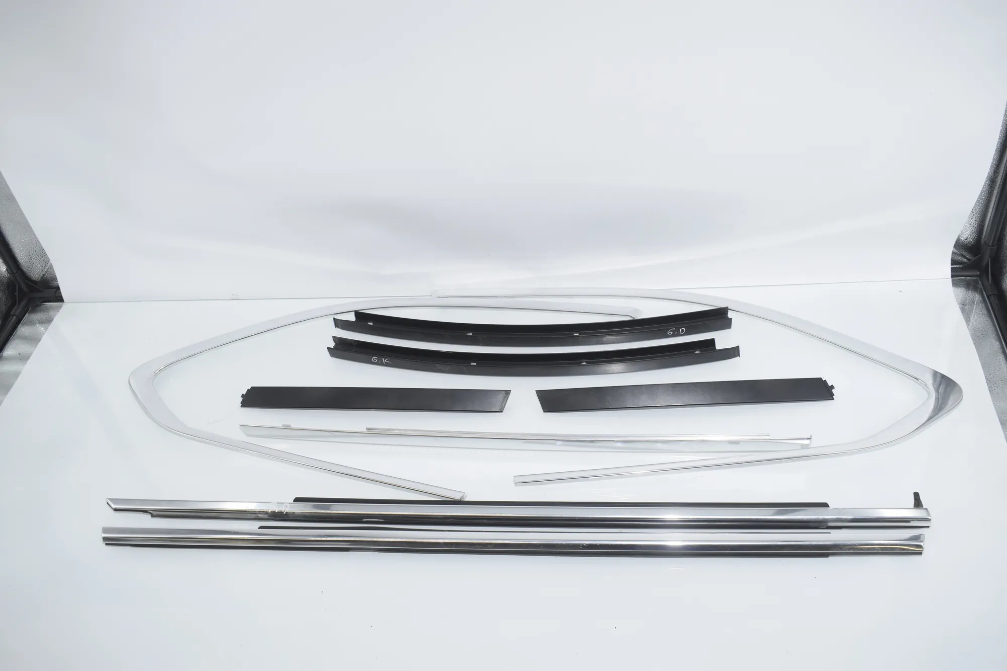Exterior Trim Kit – OEM 7337009 · BMW 5 Touring (G31) (2017 - -) 520 d 2019 – 2