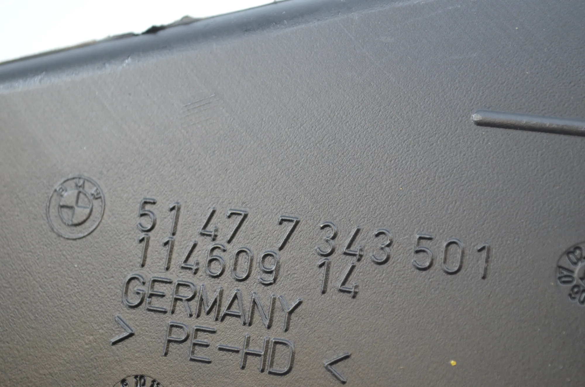 Interior Air Duct Channel – OEM 7375761 · BMW 5 Touring (G31) (2017 - -) 520 d 2019 – 6