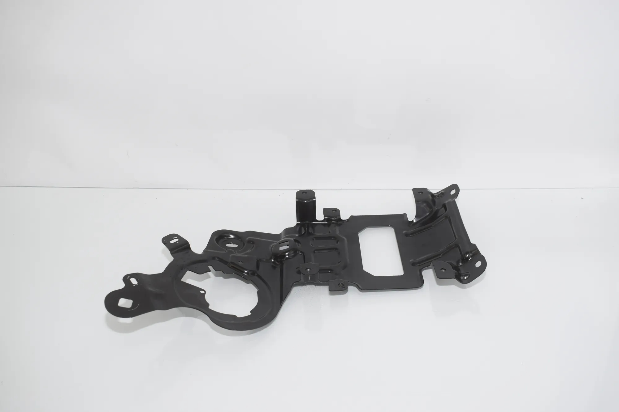 Bracket – OEM 1054200006 · BMW 5 Touring (G31) (2017 - -) 520 d 2019 – 3