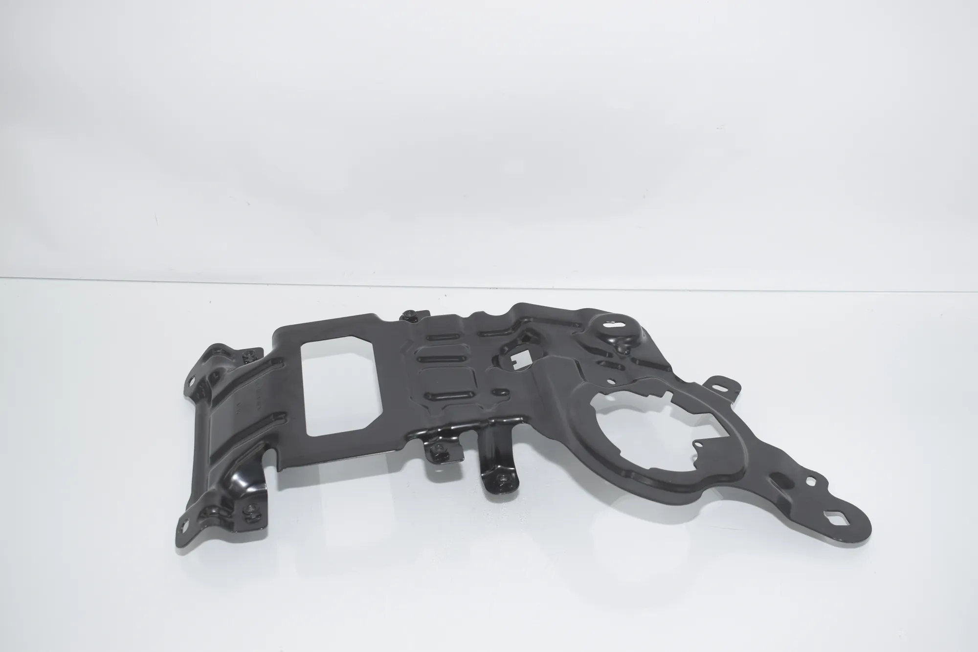 Bracket – OEM 1054200006 · BMW 5 Touring (G31) (2017 - -) 520 d 2019