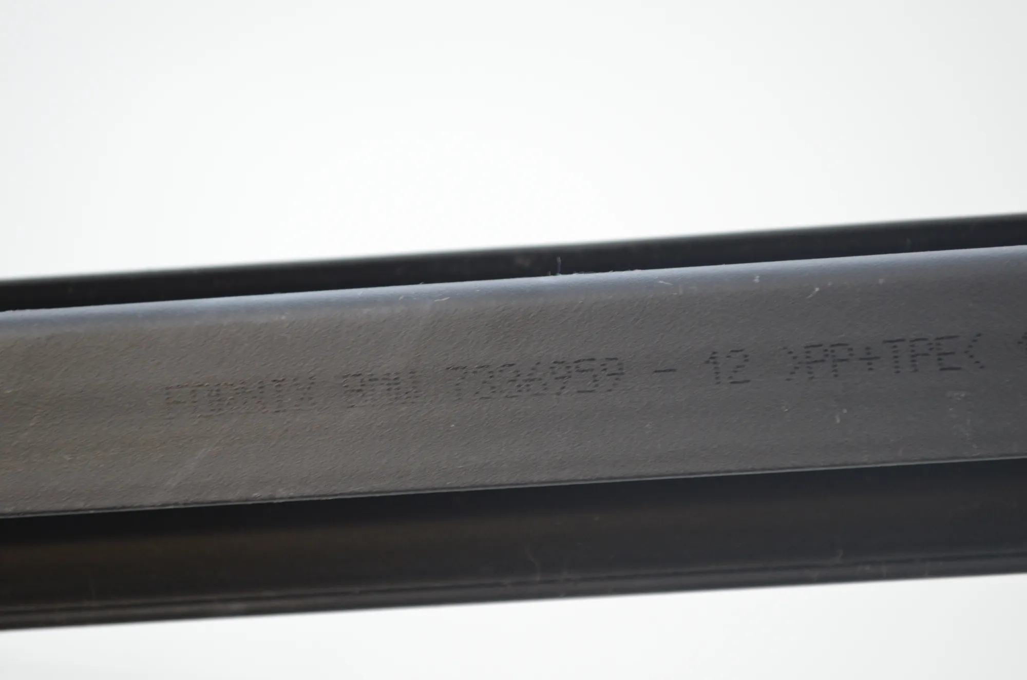 Front Left Door Window Strip – OEM 7336959 · BMW 5 Touring (G31) (2017 - -) 520 d 2019 – 6